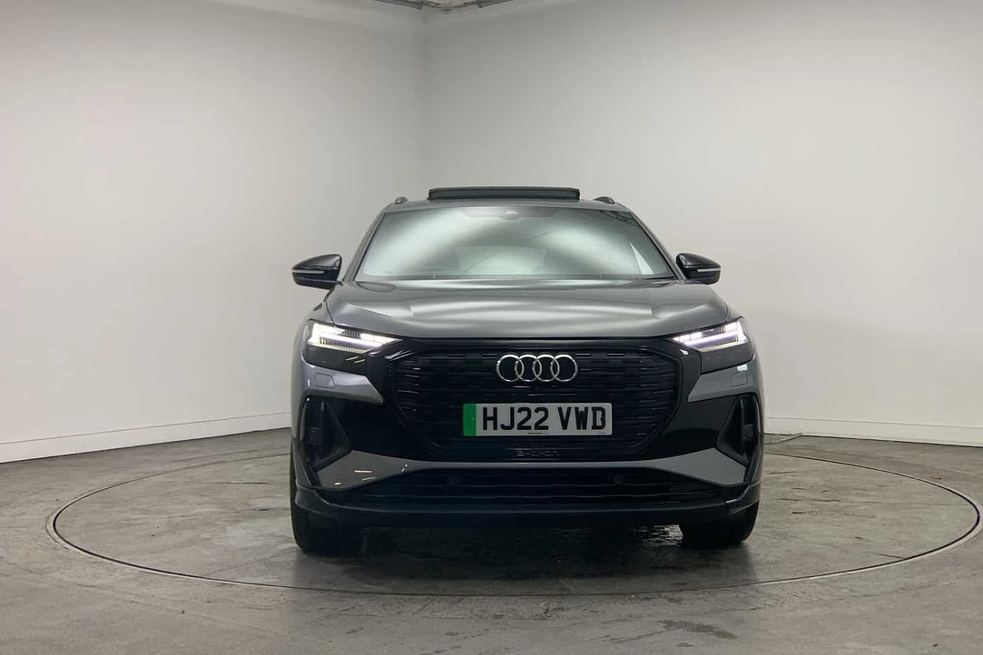 Audi-Q4 e-tron-image-6