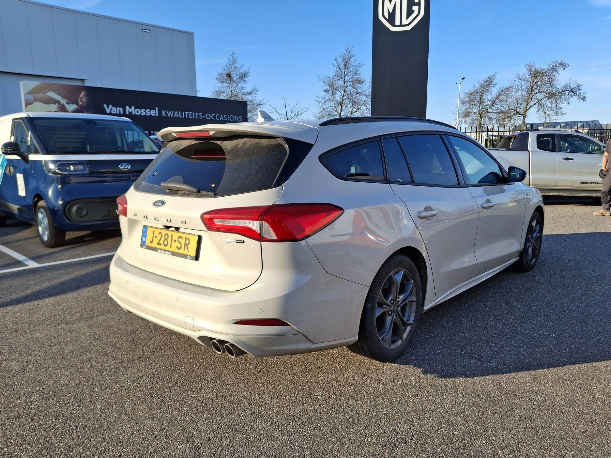 Ford Focus Wagon 1.0 EcoBoost Hybrid ST Line X Business