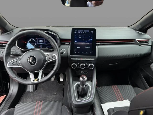 Renault-Clio-image-11