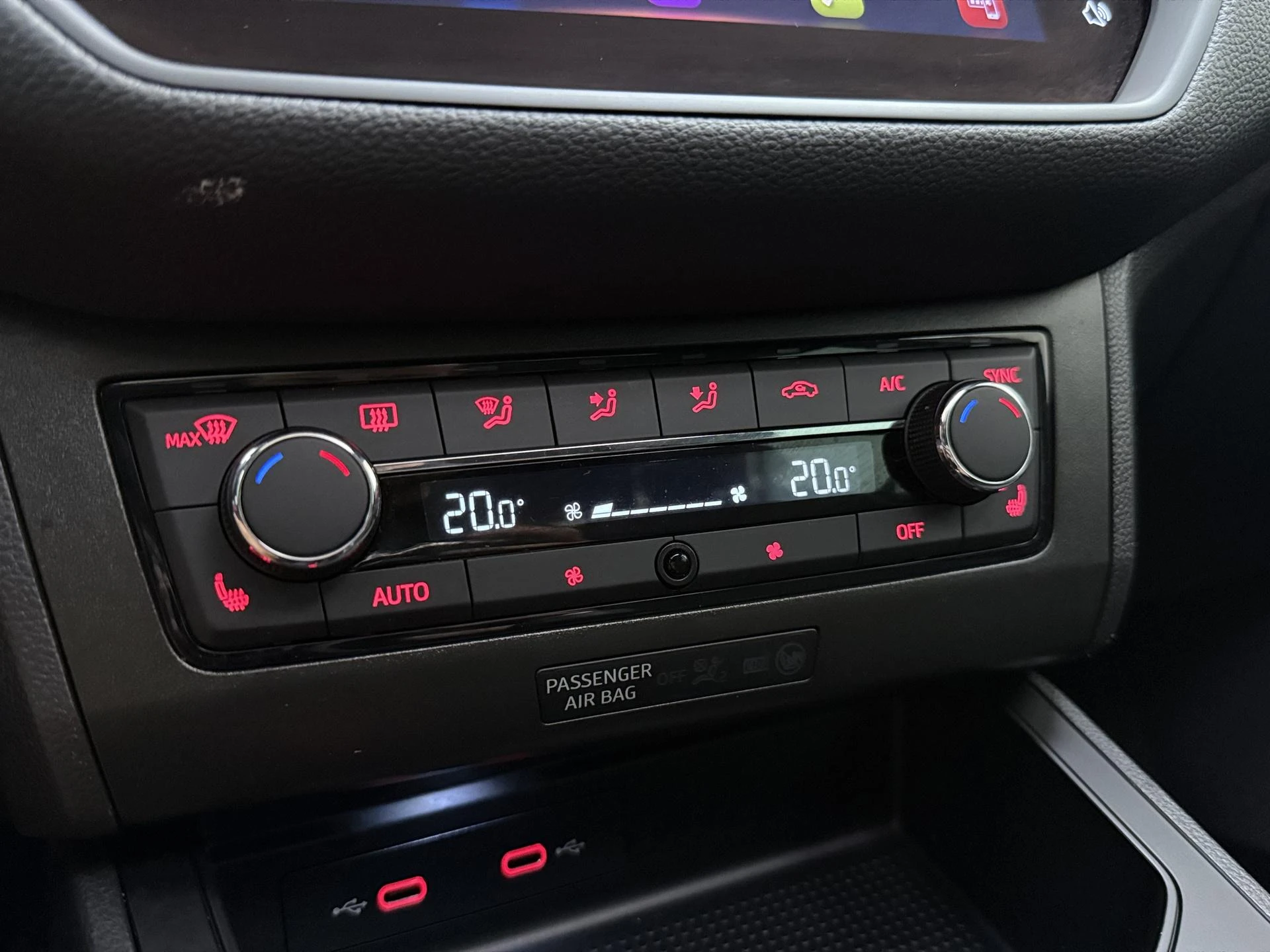 SEAT-Ibiza-image-21