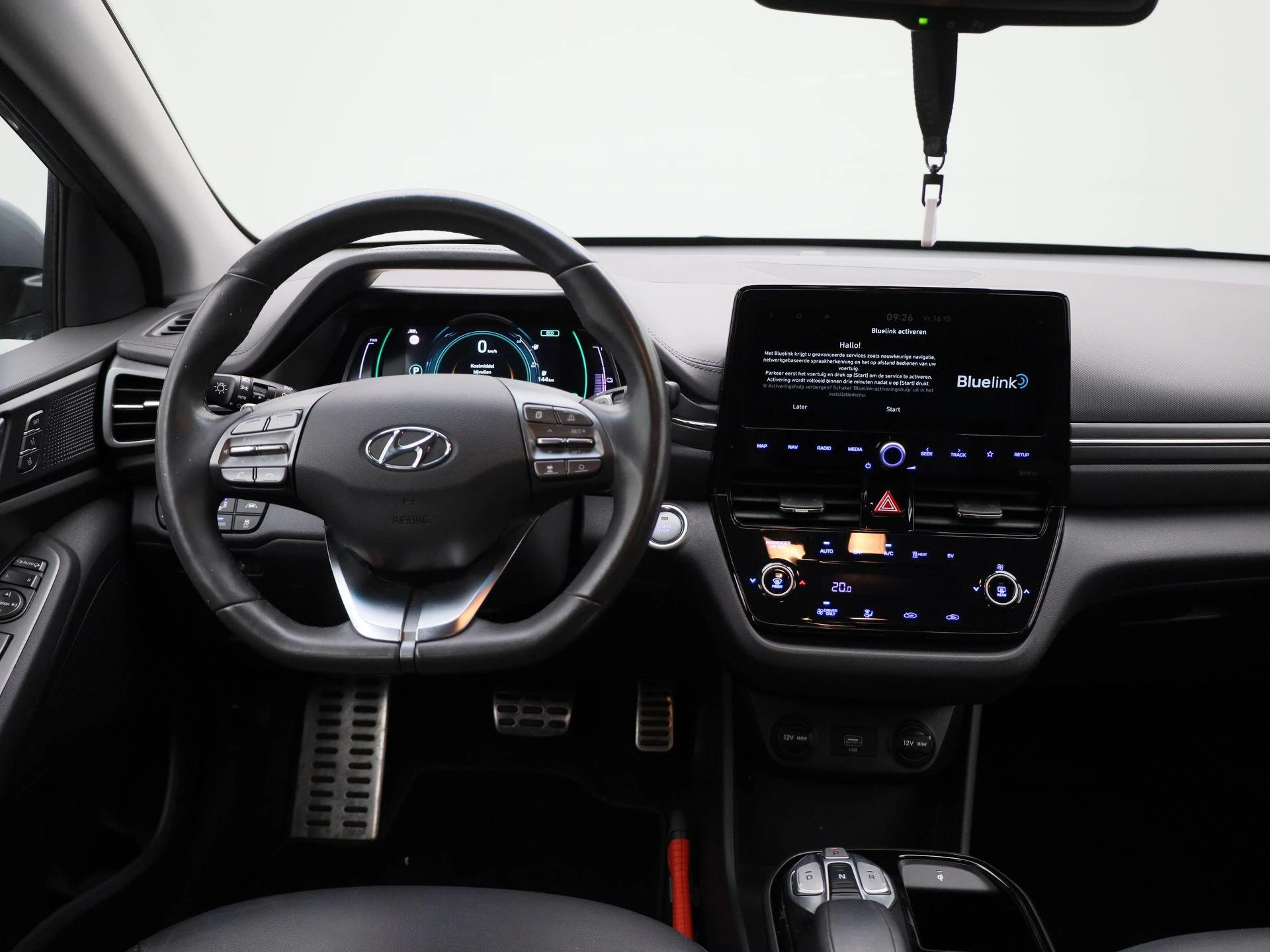 Hyundai-IONIQ-image-7