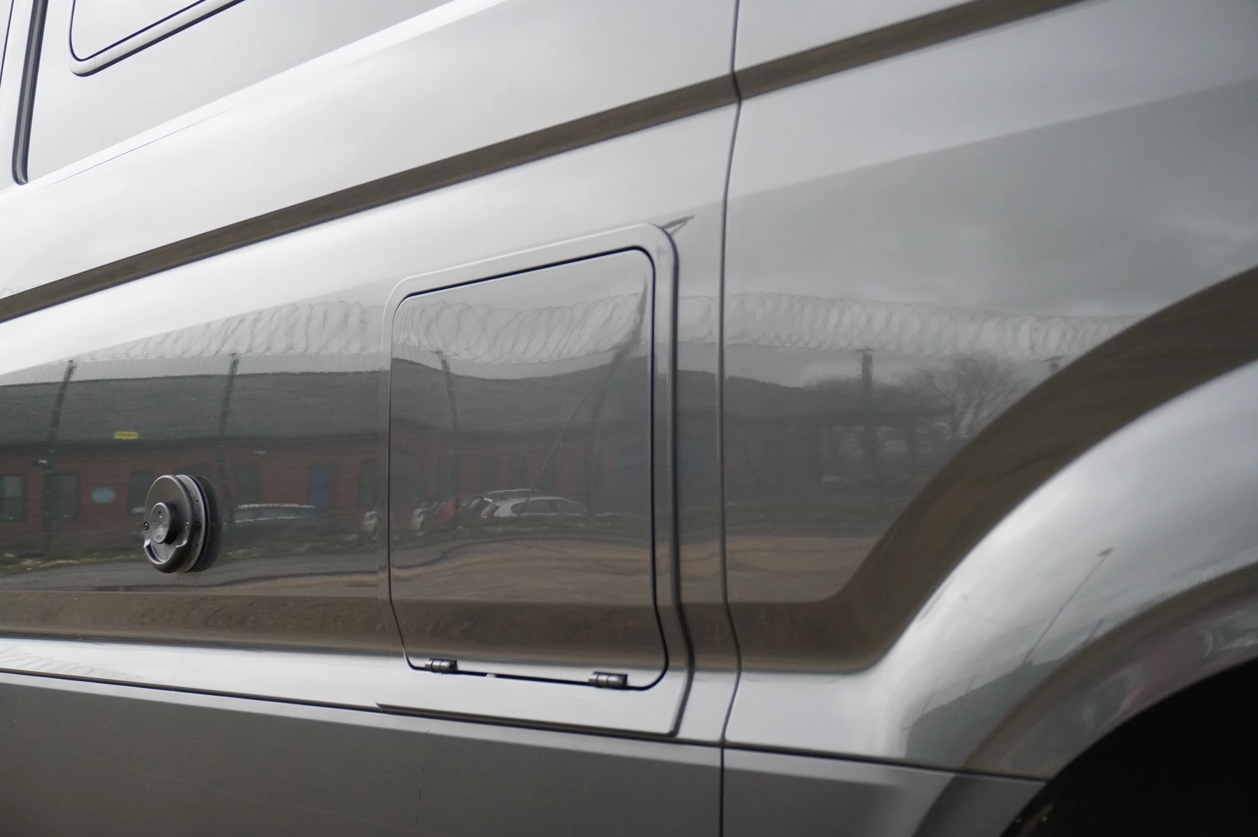 Volkswagen-California-image-67