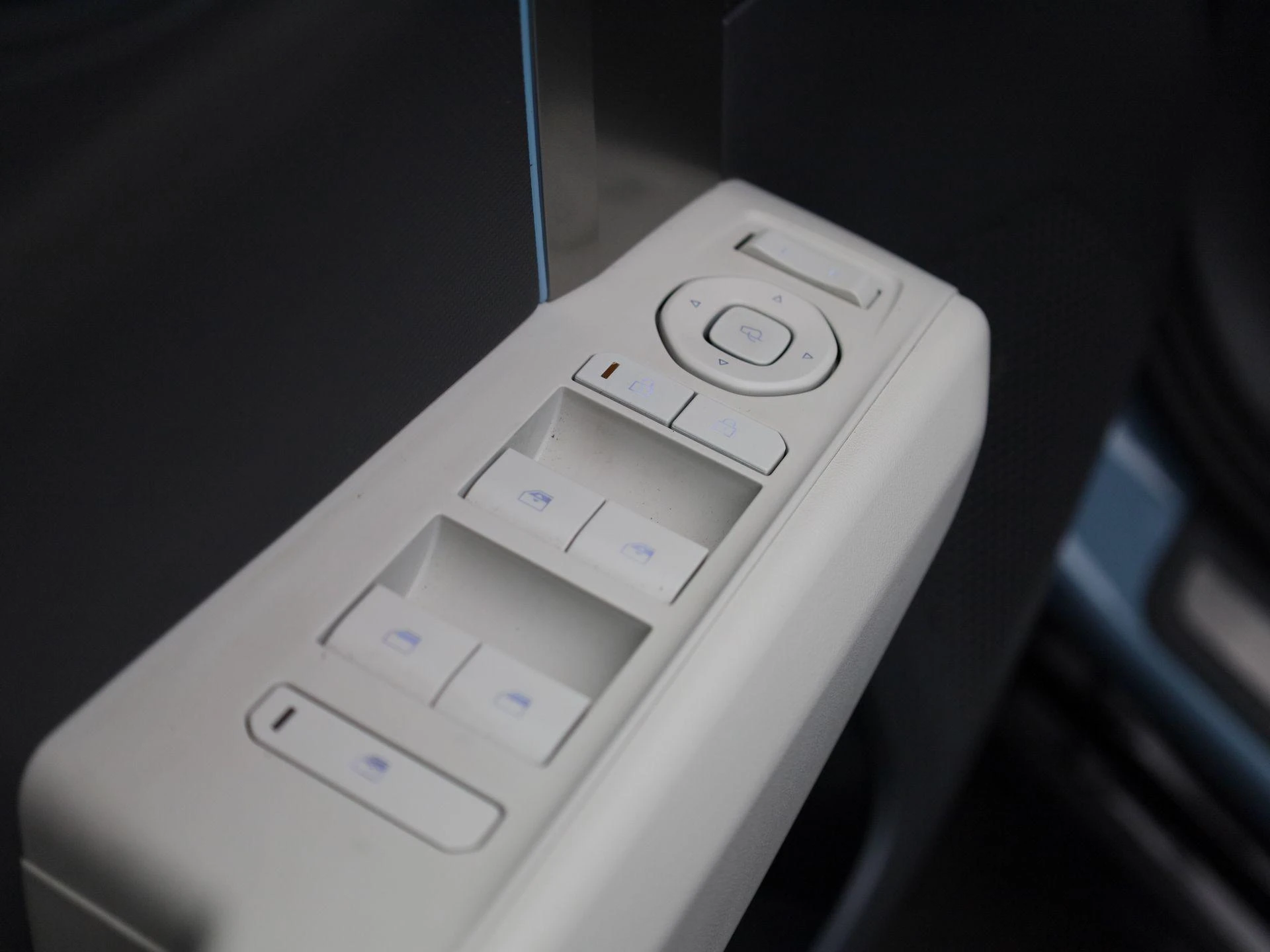 Kia-EV3-image-35