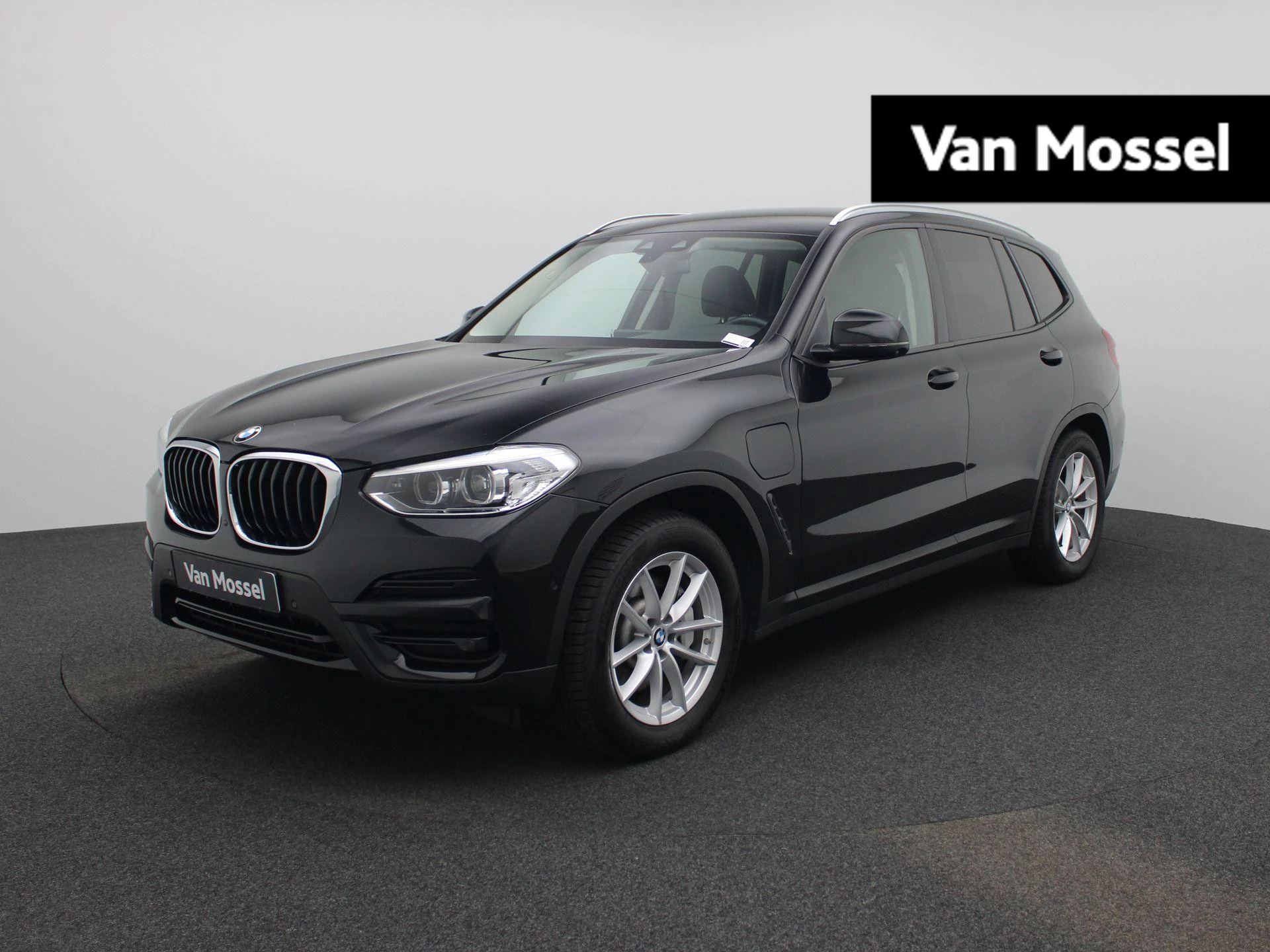 BMW-X3-image-0