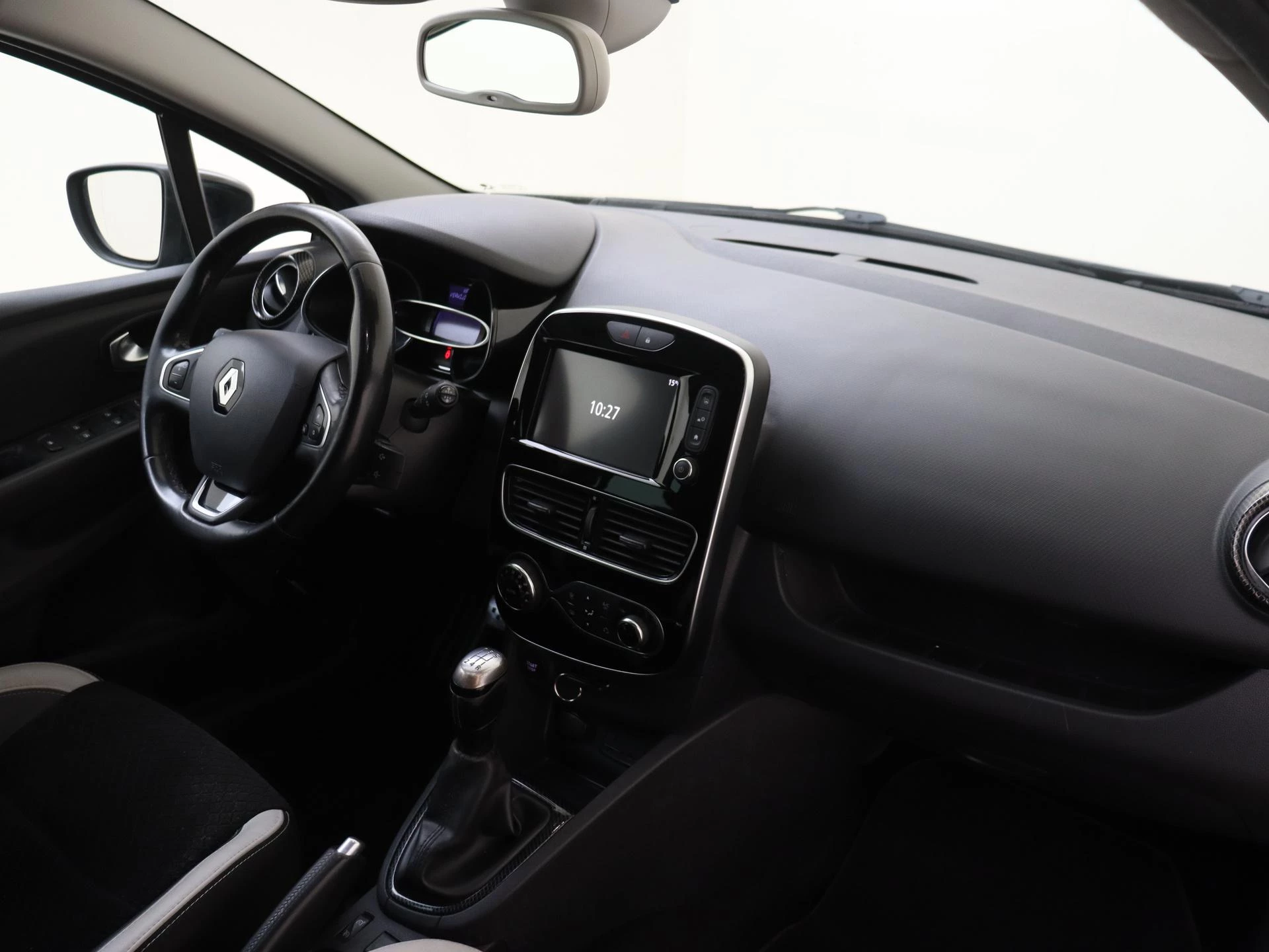 Renault-Clio-image-4