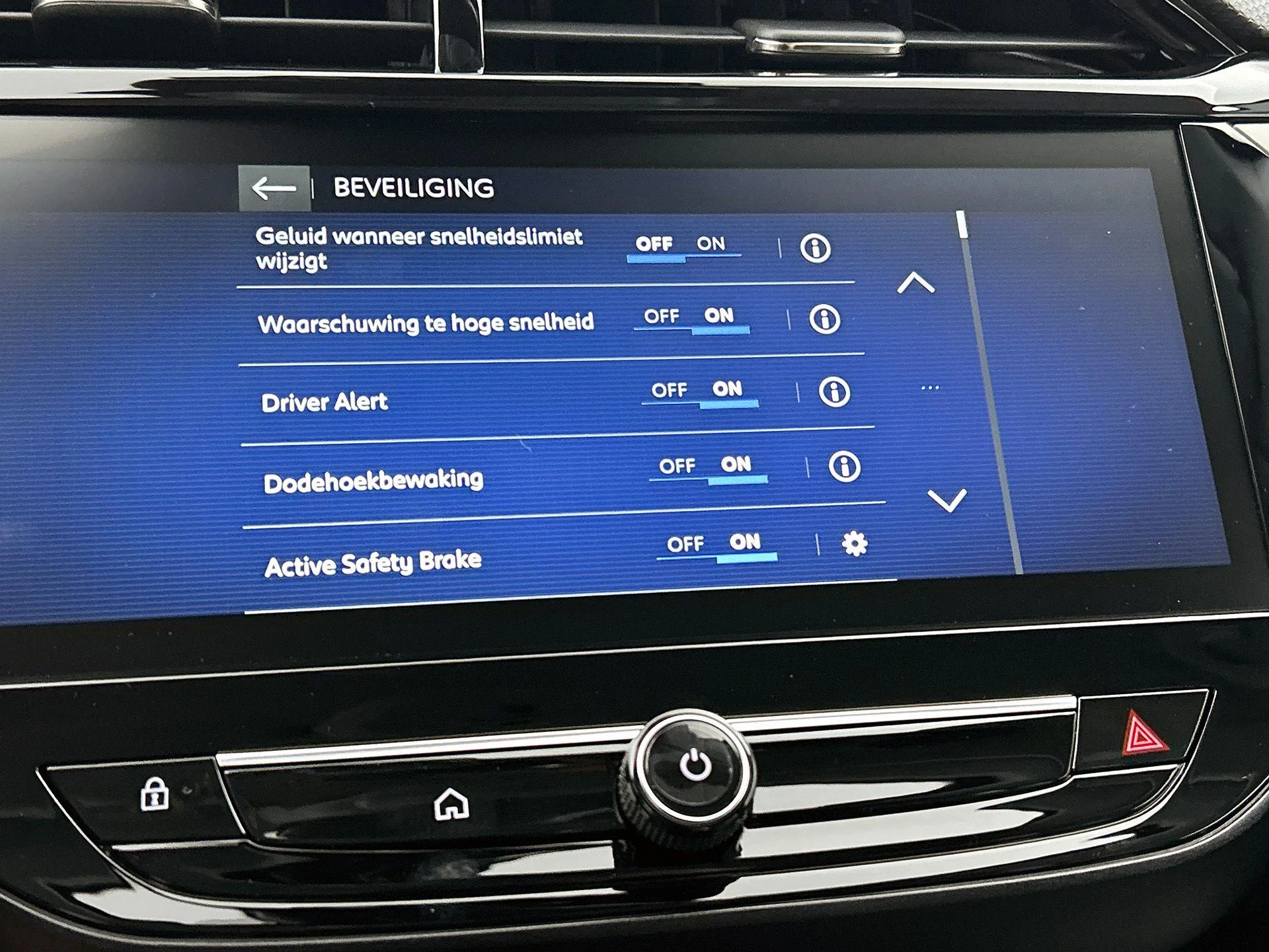Opel Corsa-e Electric Long Range Business Edition 51 kWh