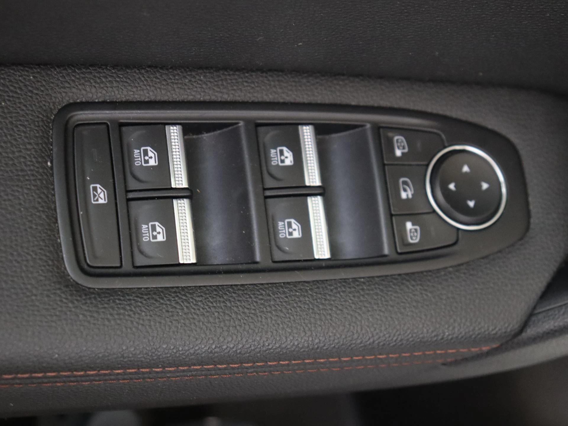 Renault-Captur-image-31