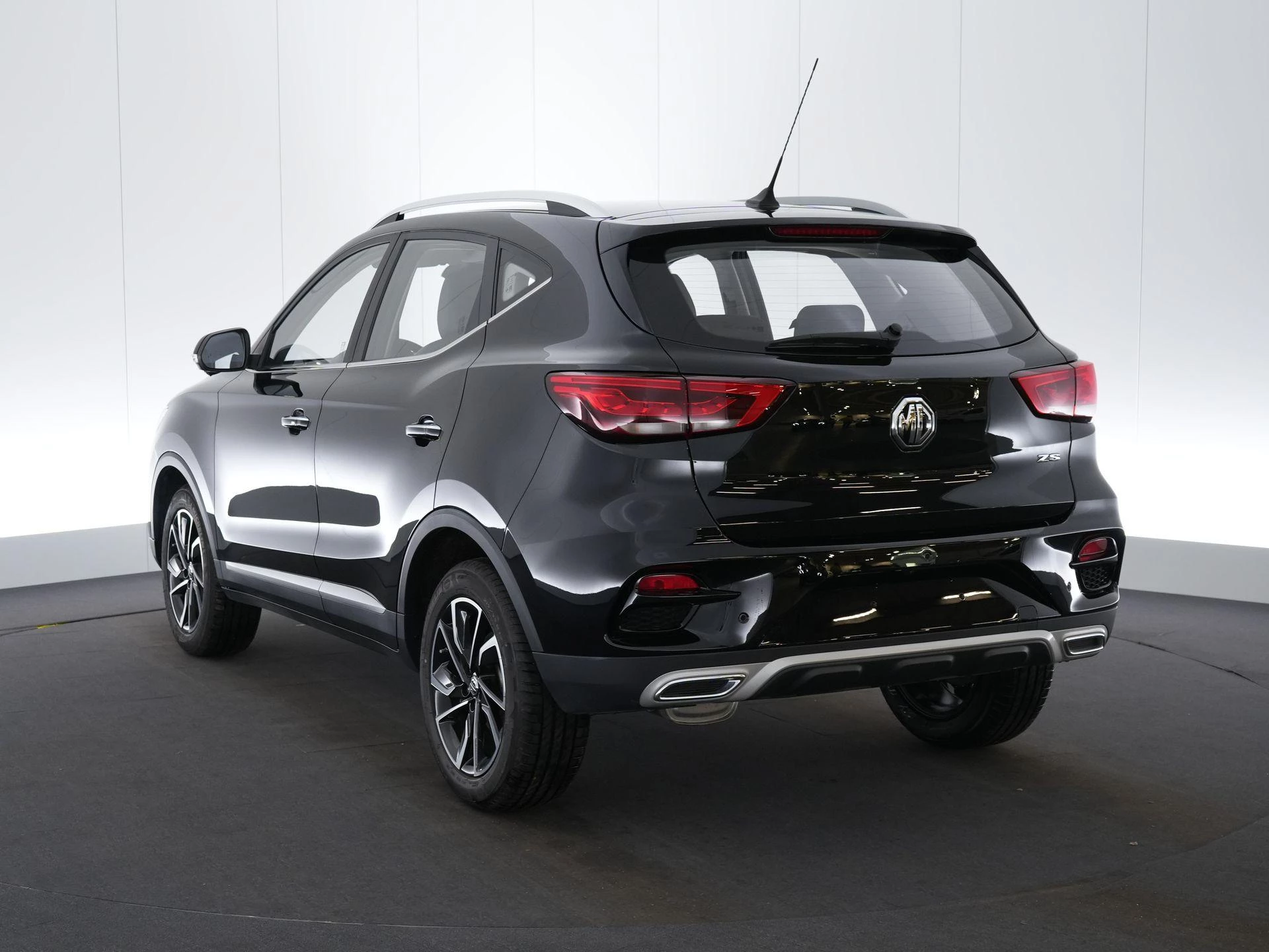 MG-ZS-image-1