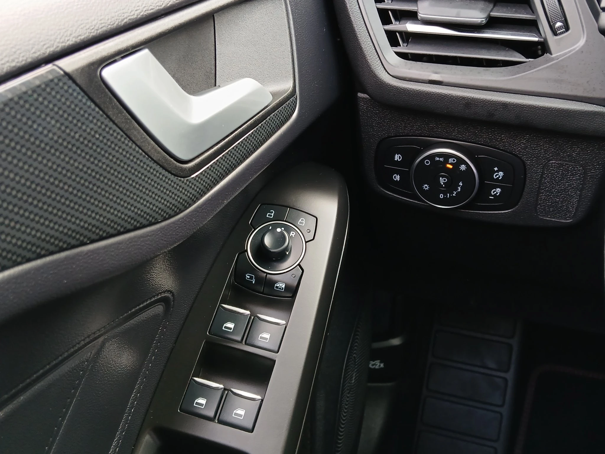 Ford-Focus-image-16