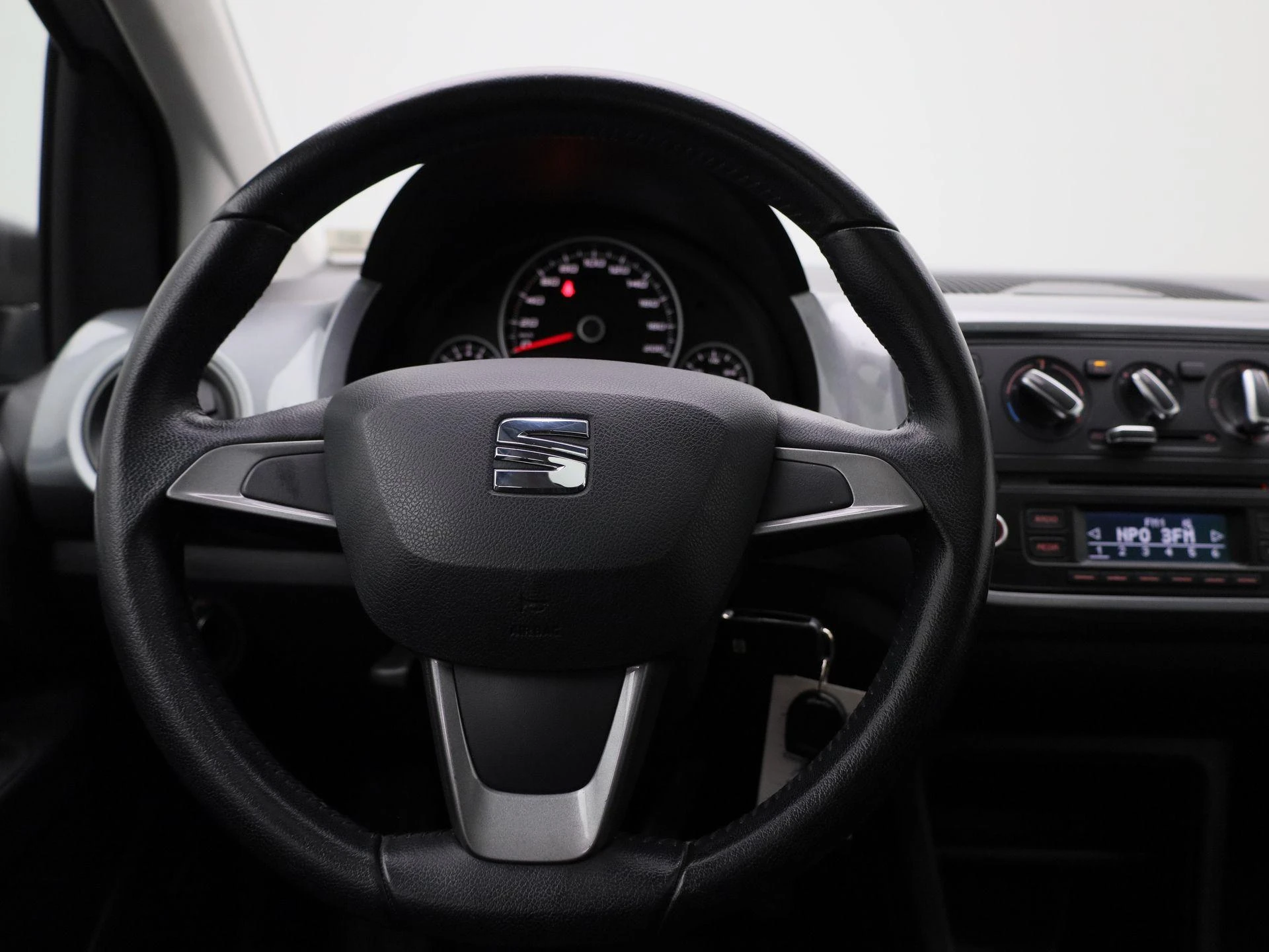 SEAT-Mii-image-7