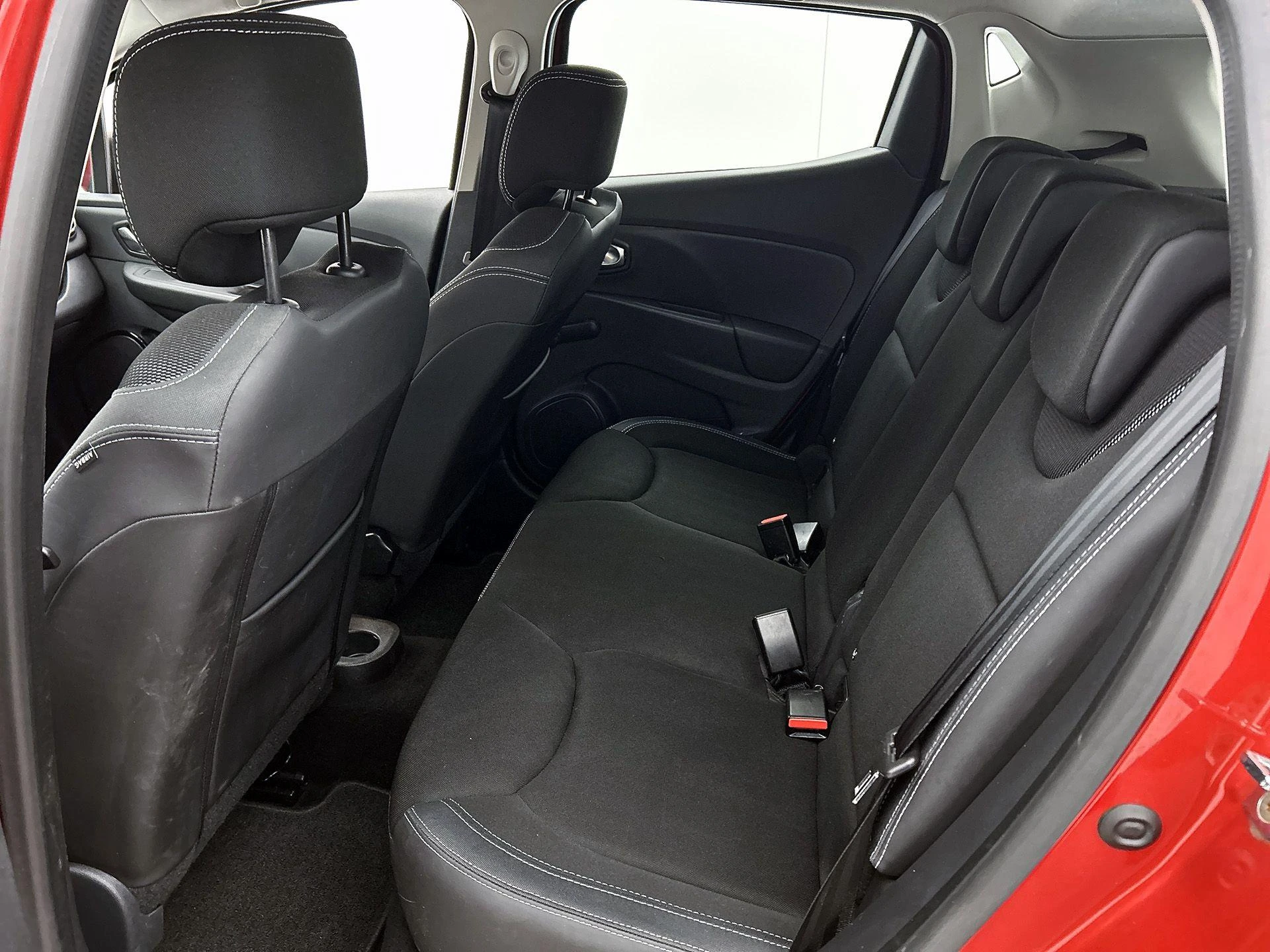 Renault-Clio-image-26