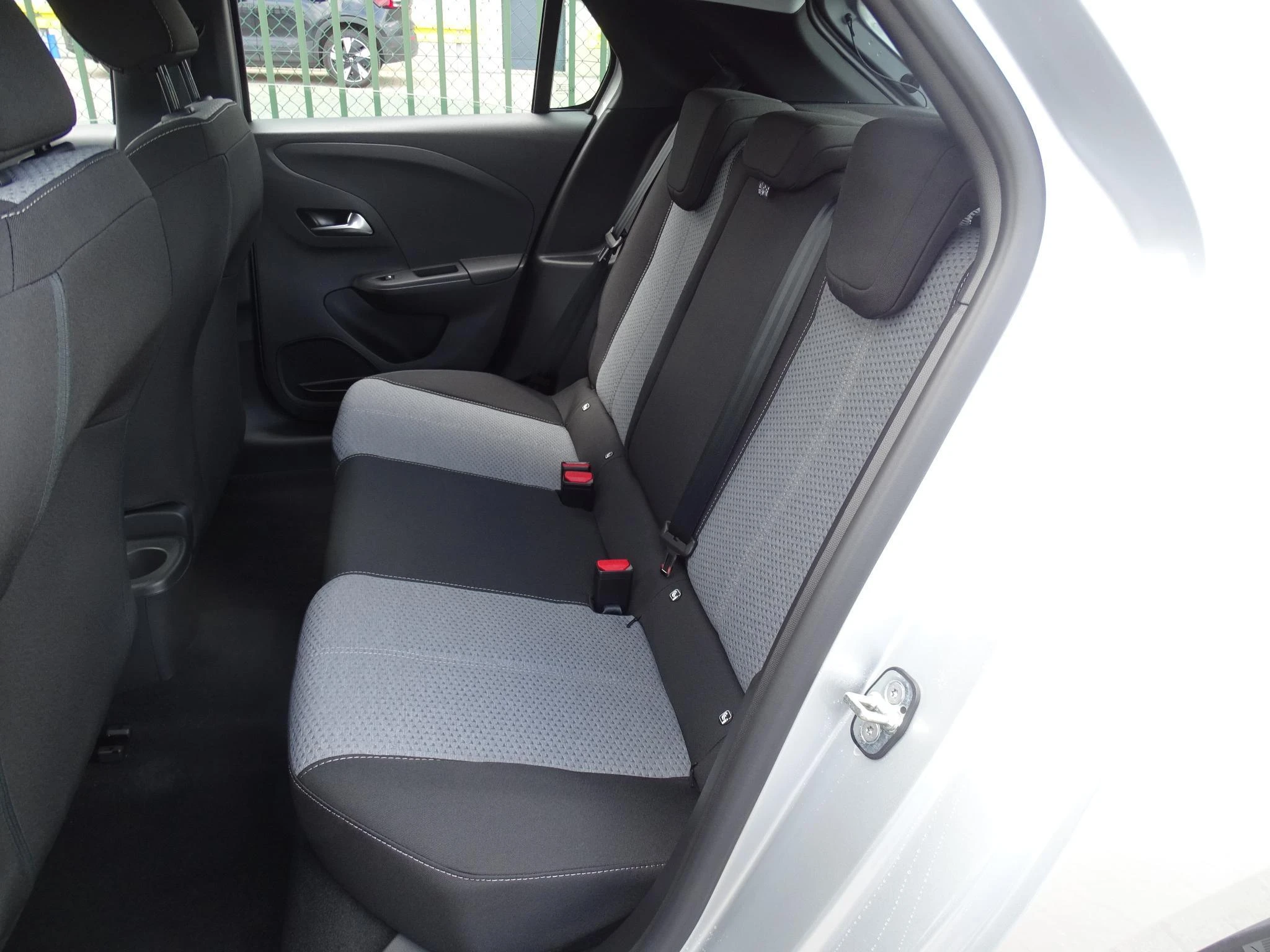 Opel-Corsa-image-14