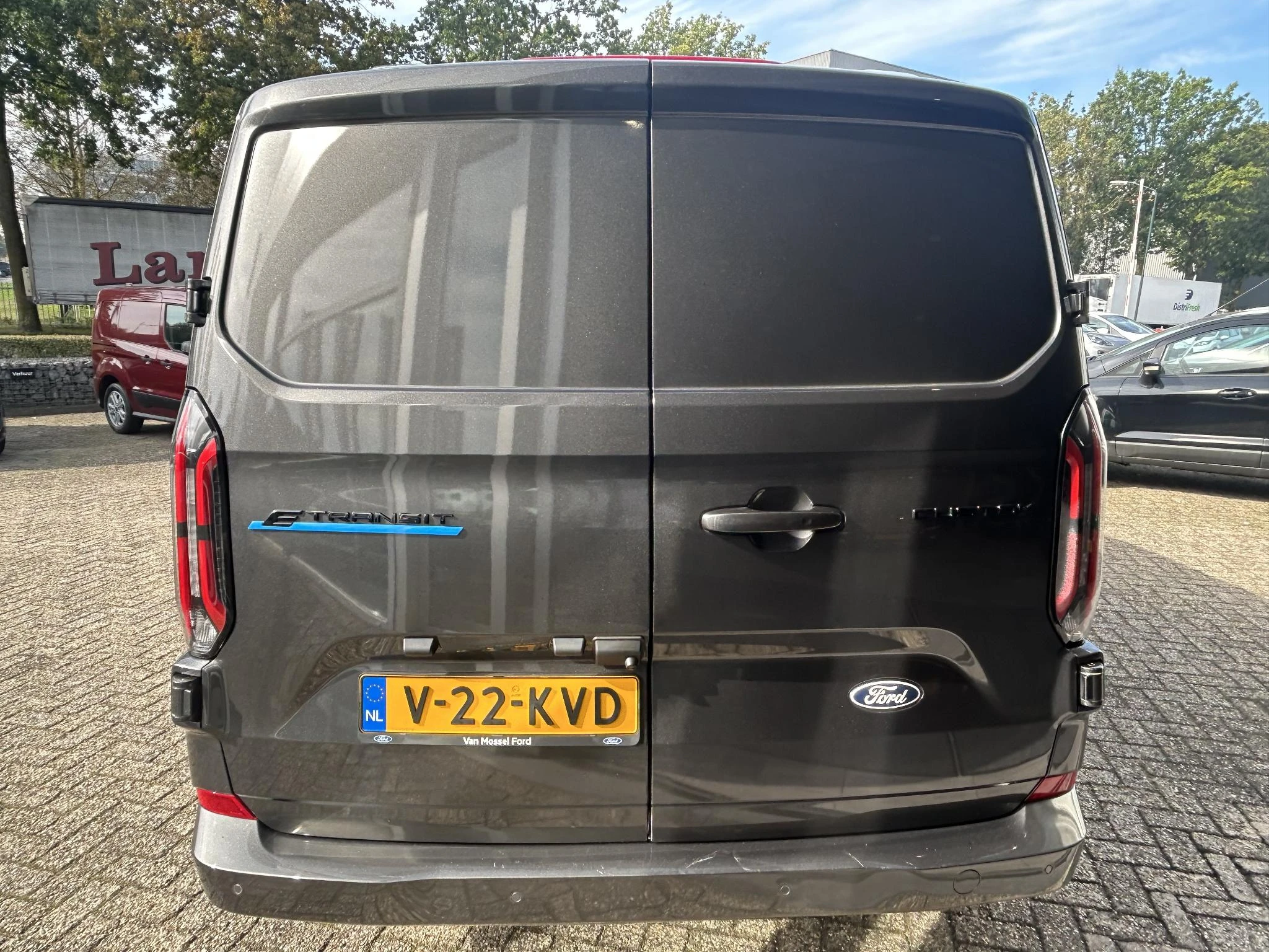 Ford-E-Transit-image-3