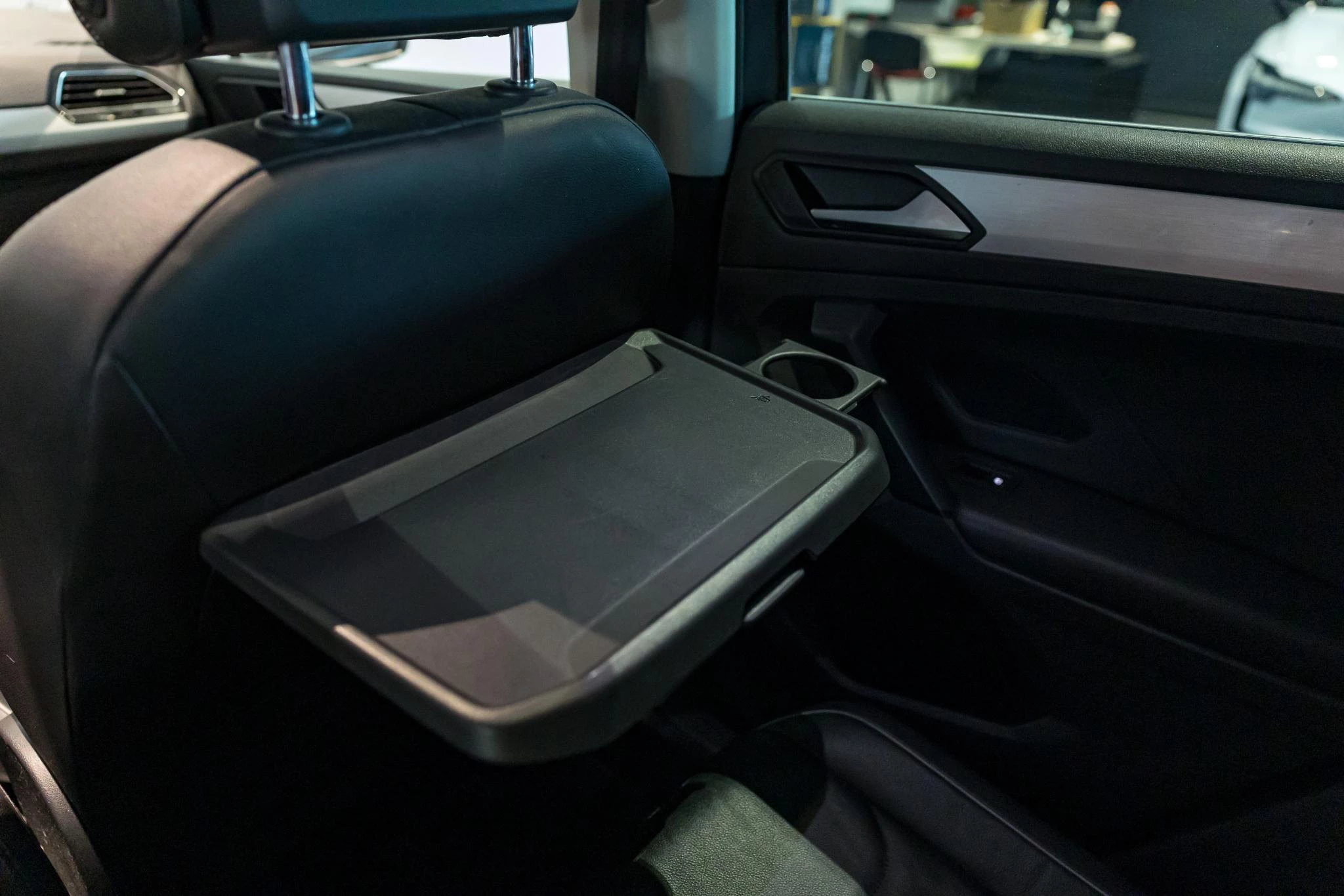 Volkswagen Tiguan 1.5 TSI DSG | Pano Dak | Carplay | ACC | Zetelverw