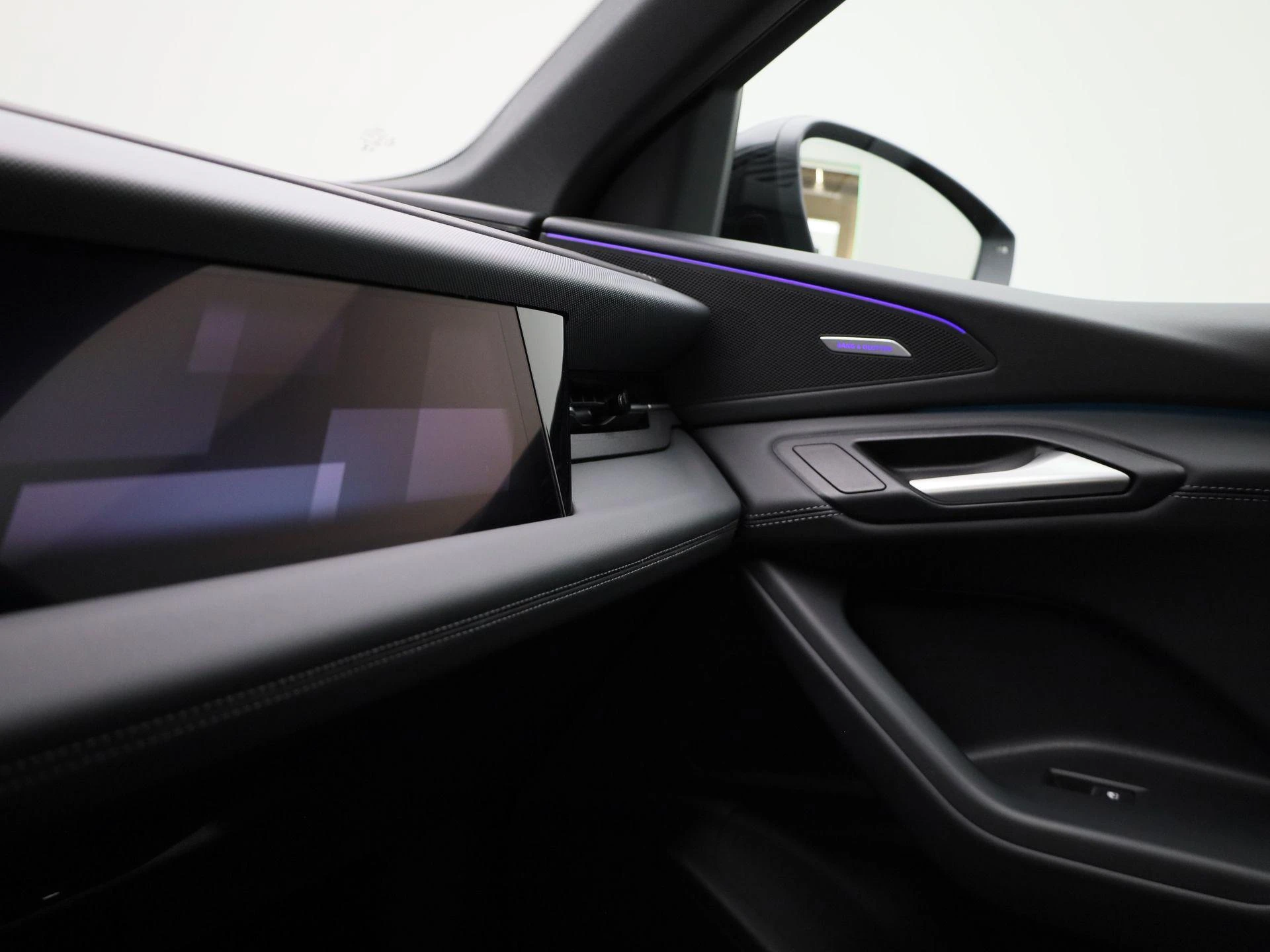 Audi-Q6 e-tron-image-28