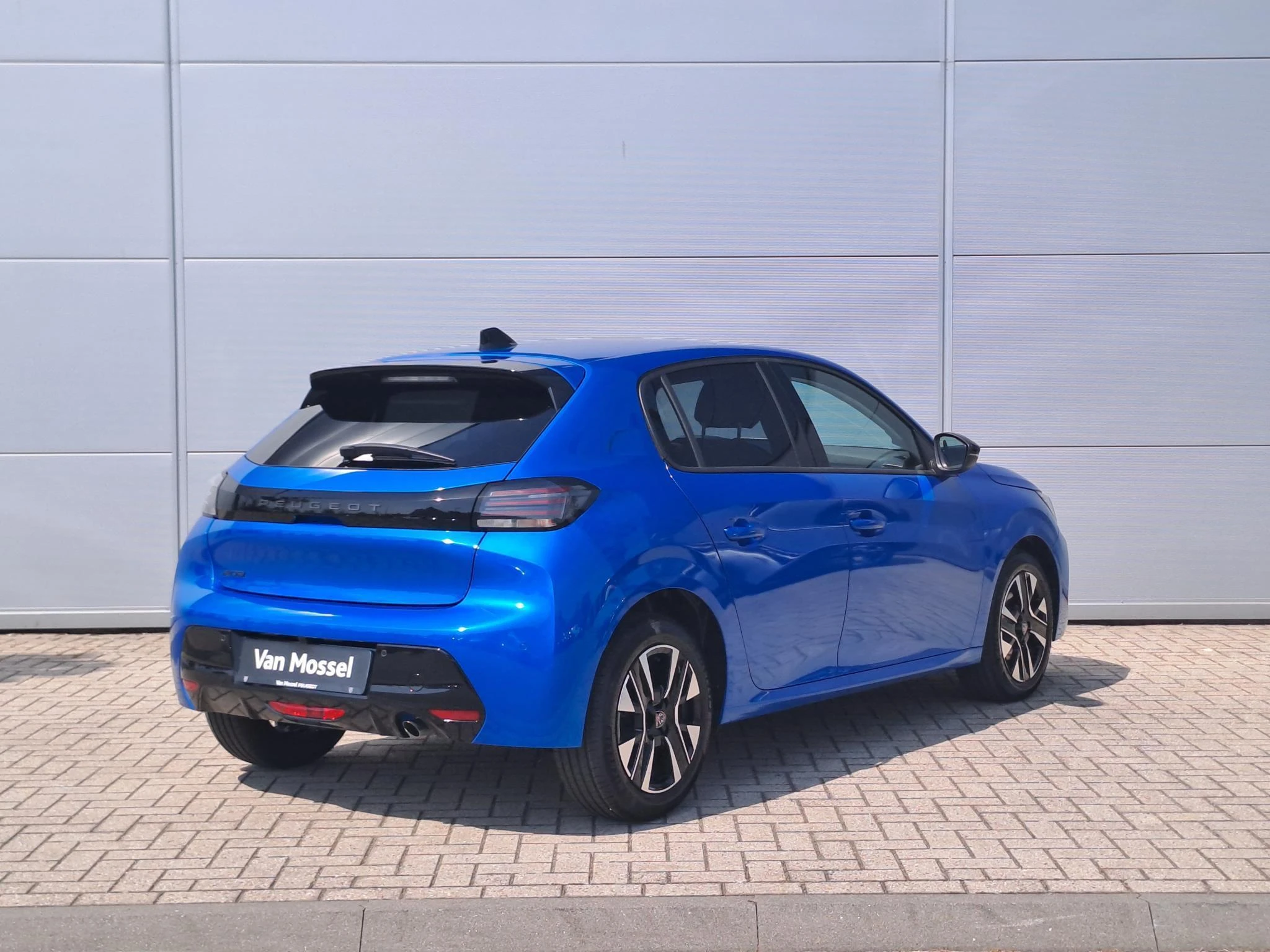 Peugeot-208-image-7