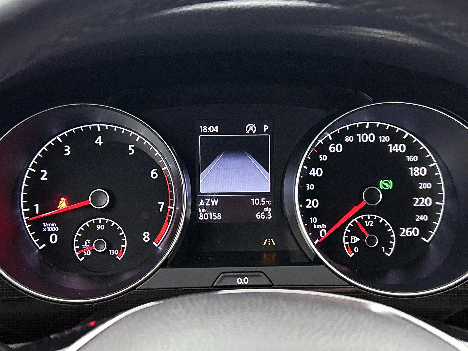 Volkswagen-Golf Sportsvan-image-9