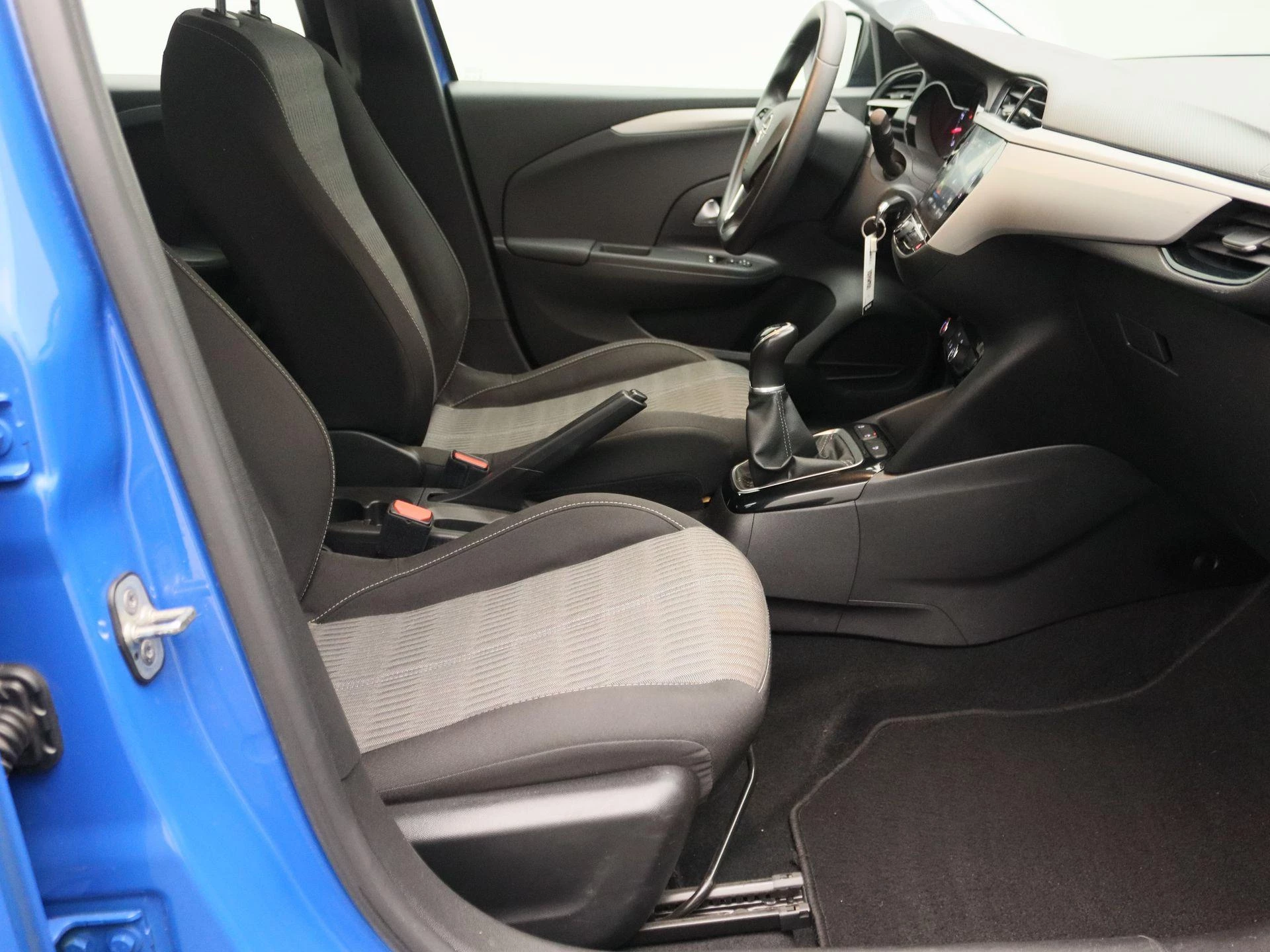 Opel-Corsa-image-23
