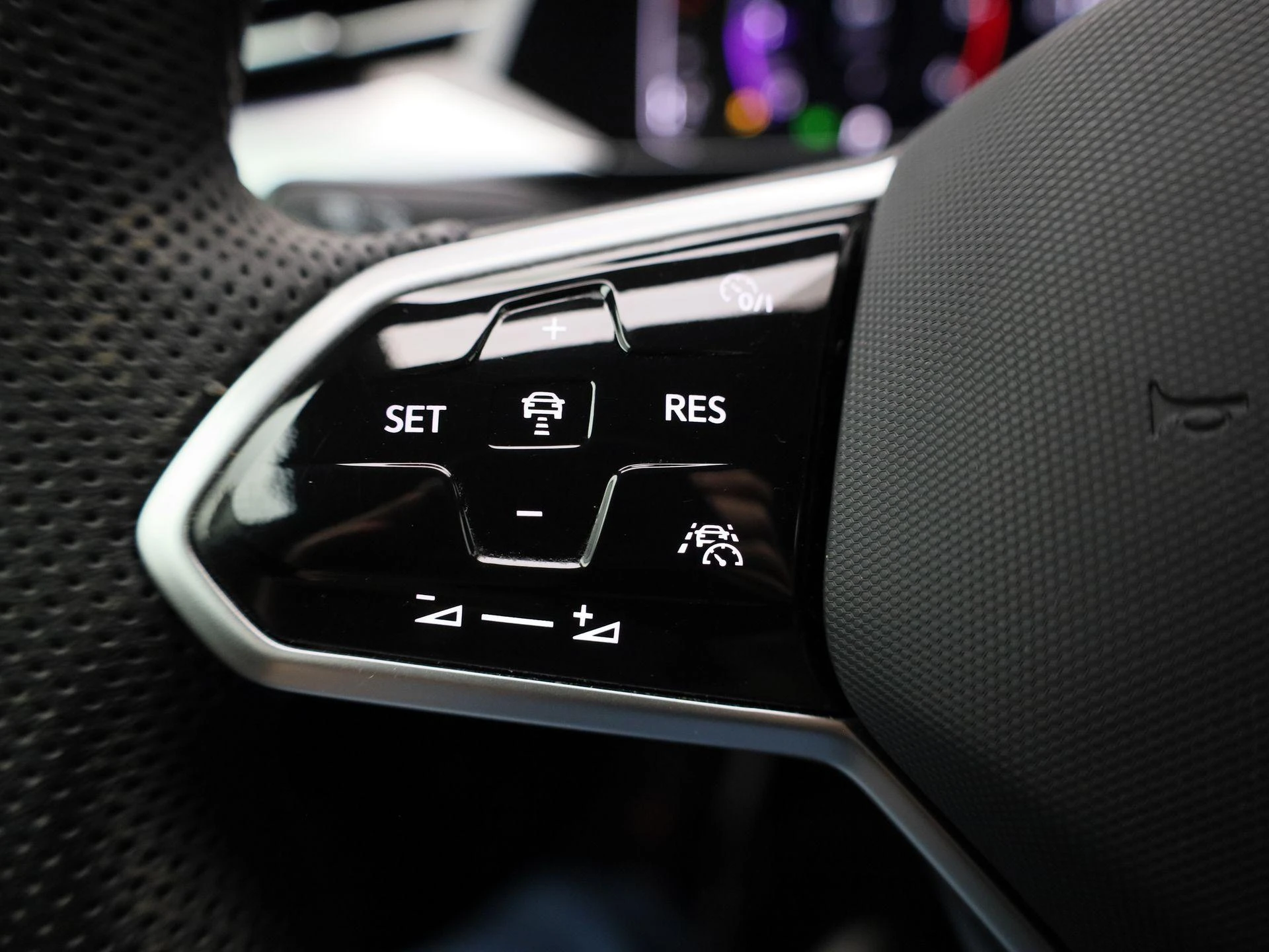 Volkswagen-Arteon-image-19