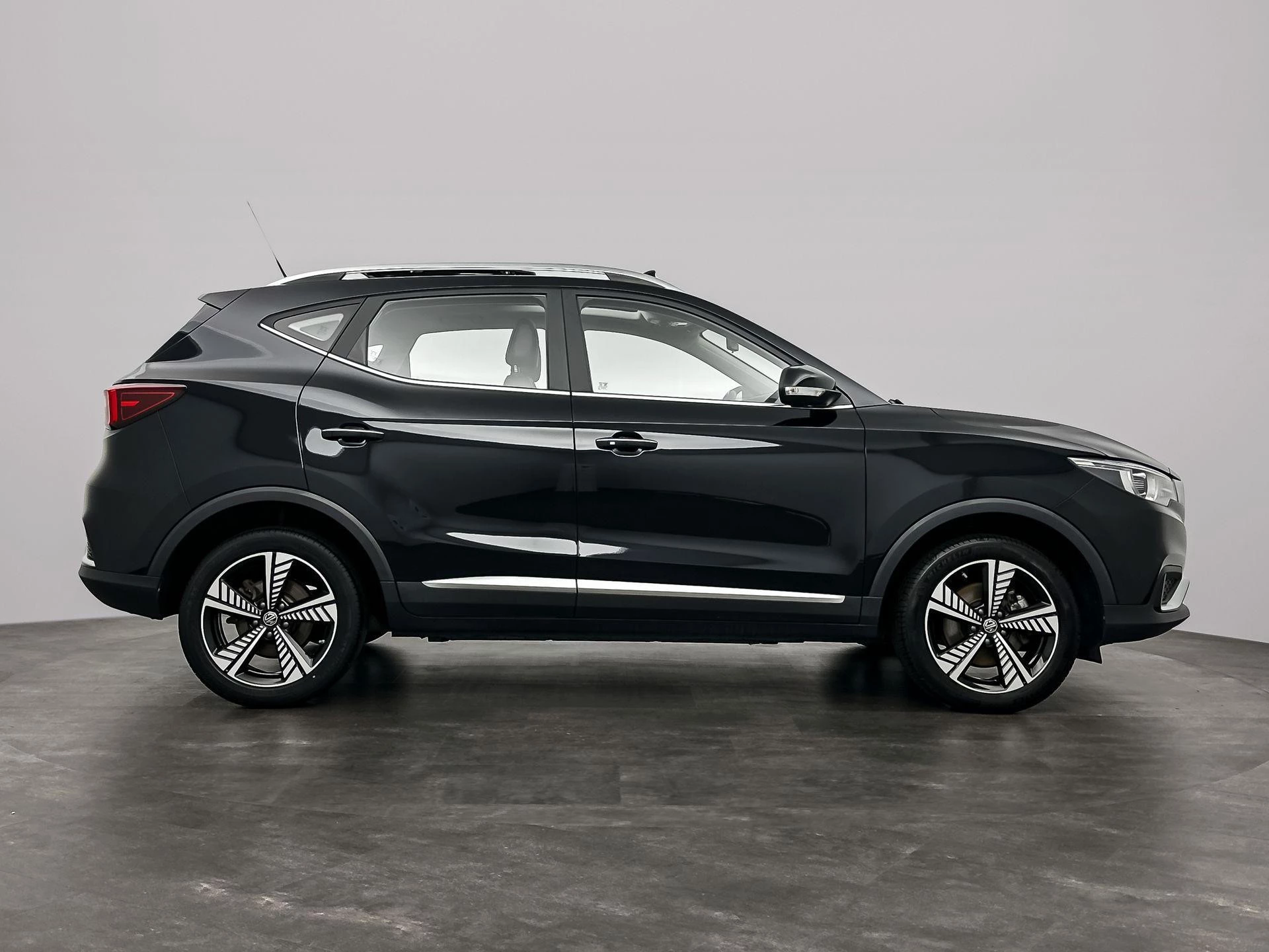 MG-ZS EV-image-7