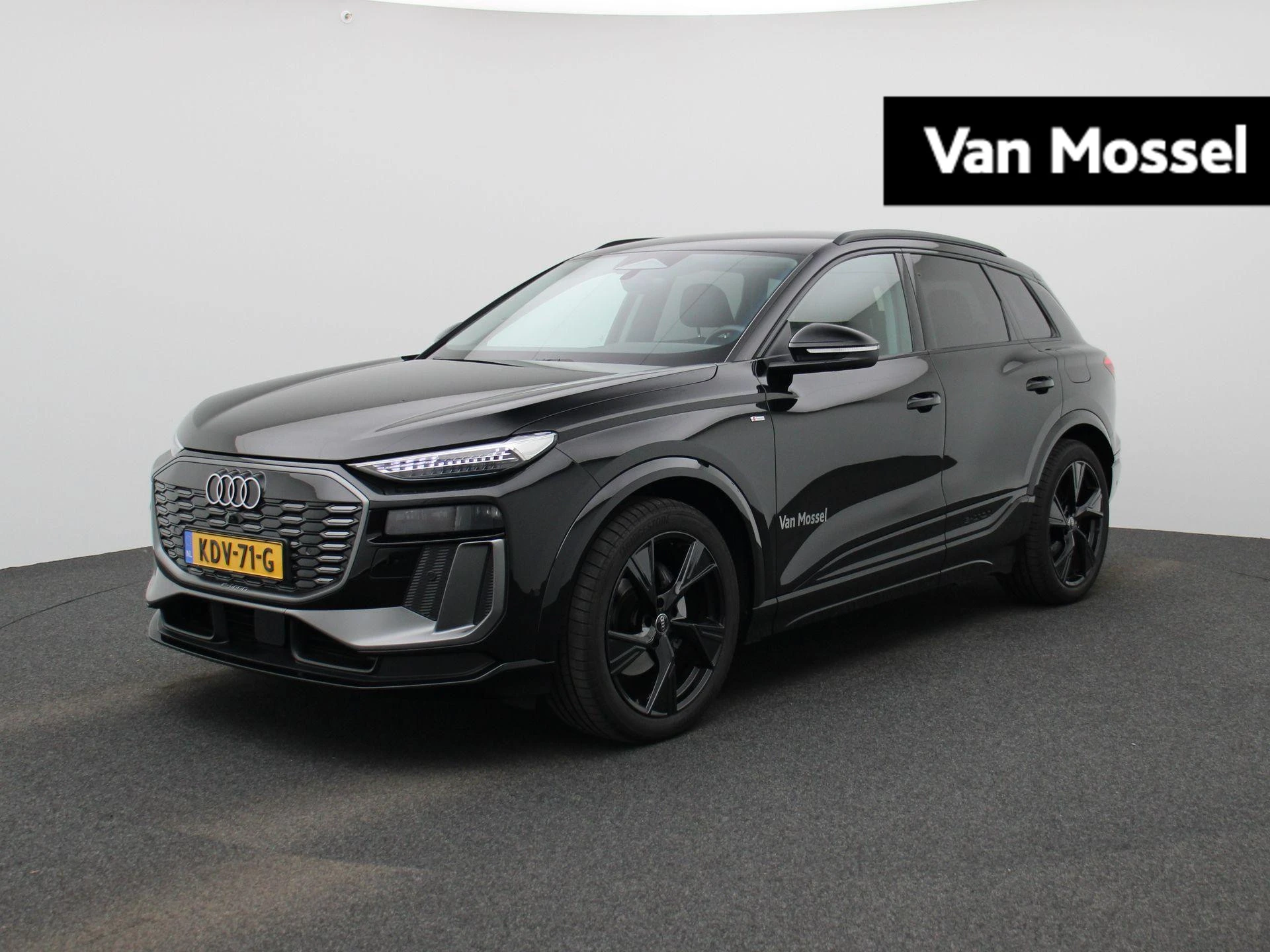 Audi-Q6 e-tron-image-0