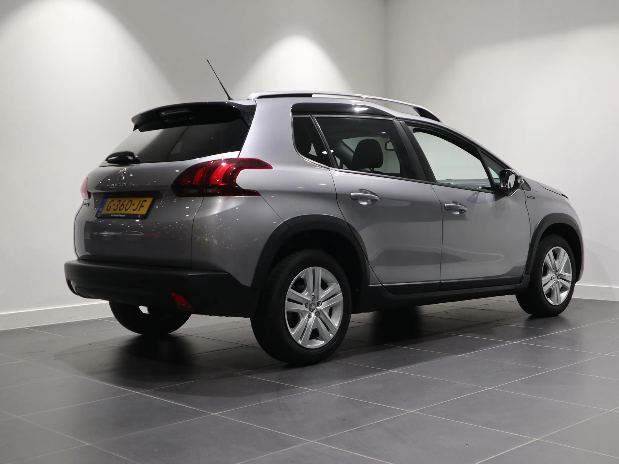 Peugeot-2008-image-3