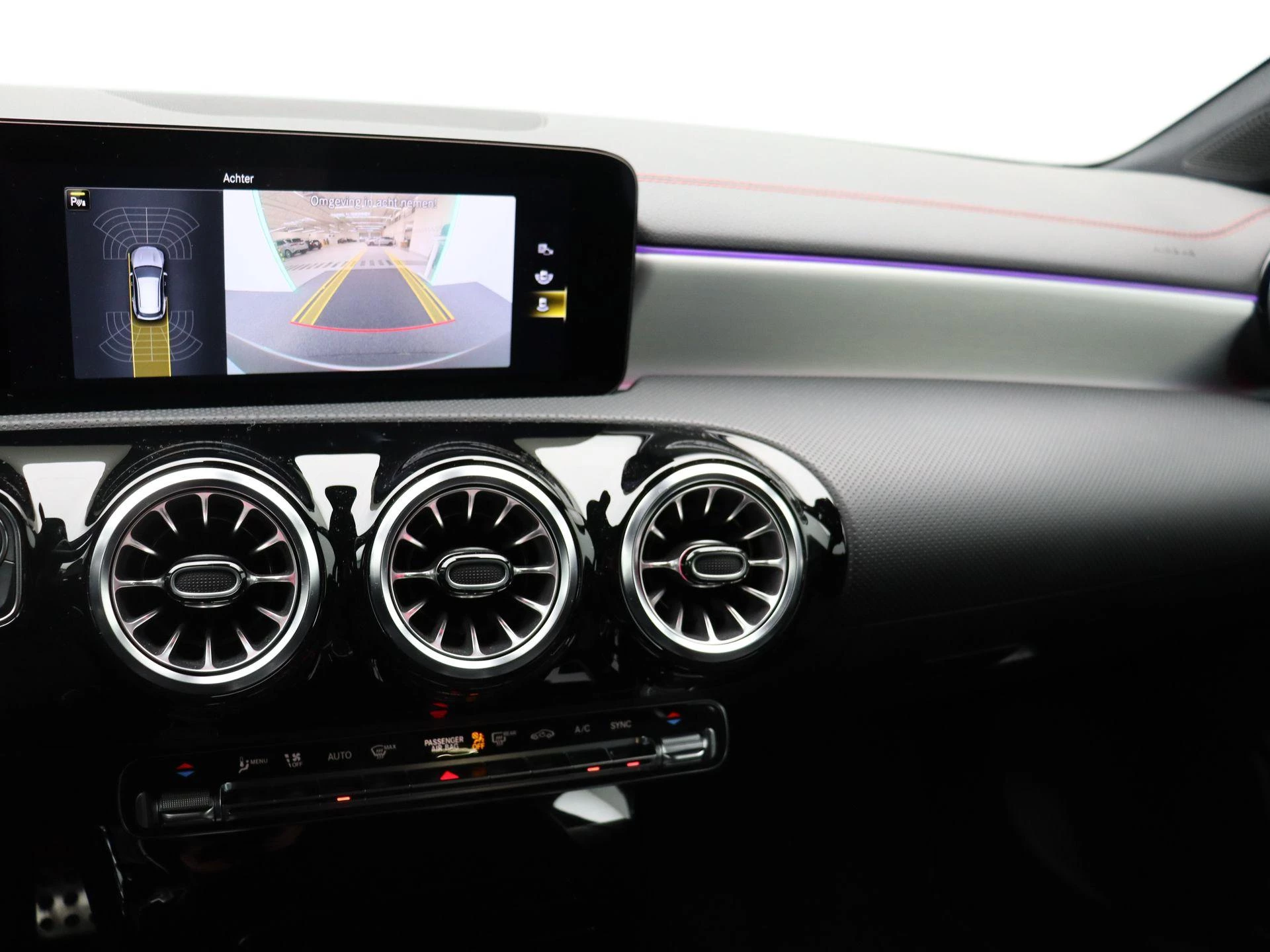 Mercedes-Benz CLA 180 AMG Line Shooting Brake + CARPLAY + LED + CAMERA +