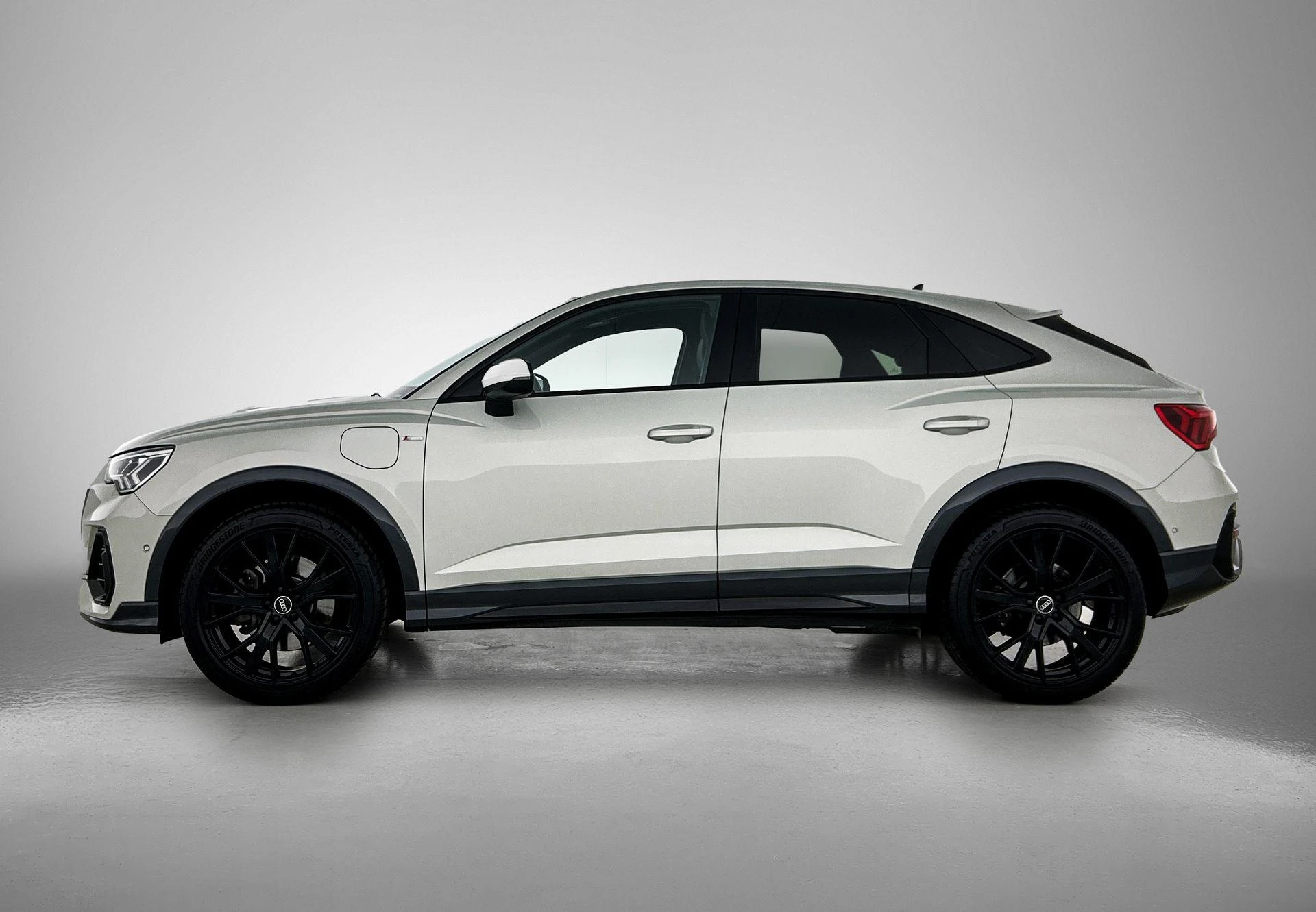 Audi-Q3-image-2