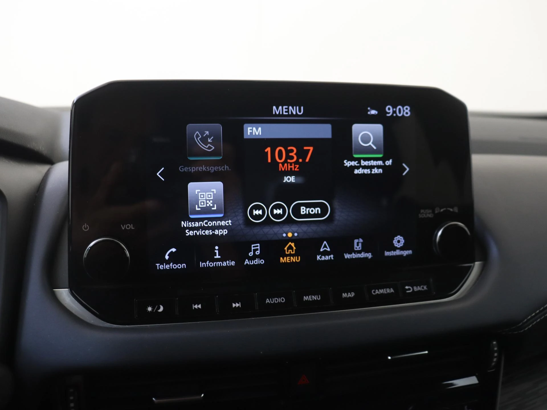 Nissan-QASHQAI-image-16