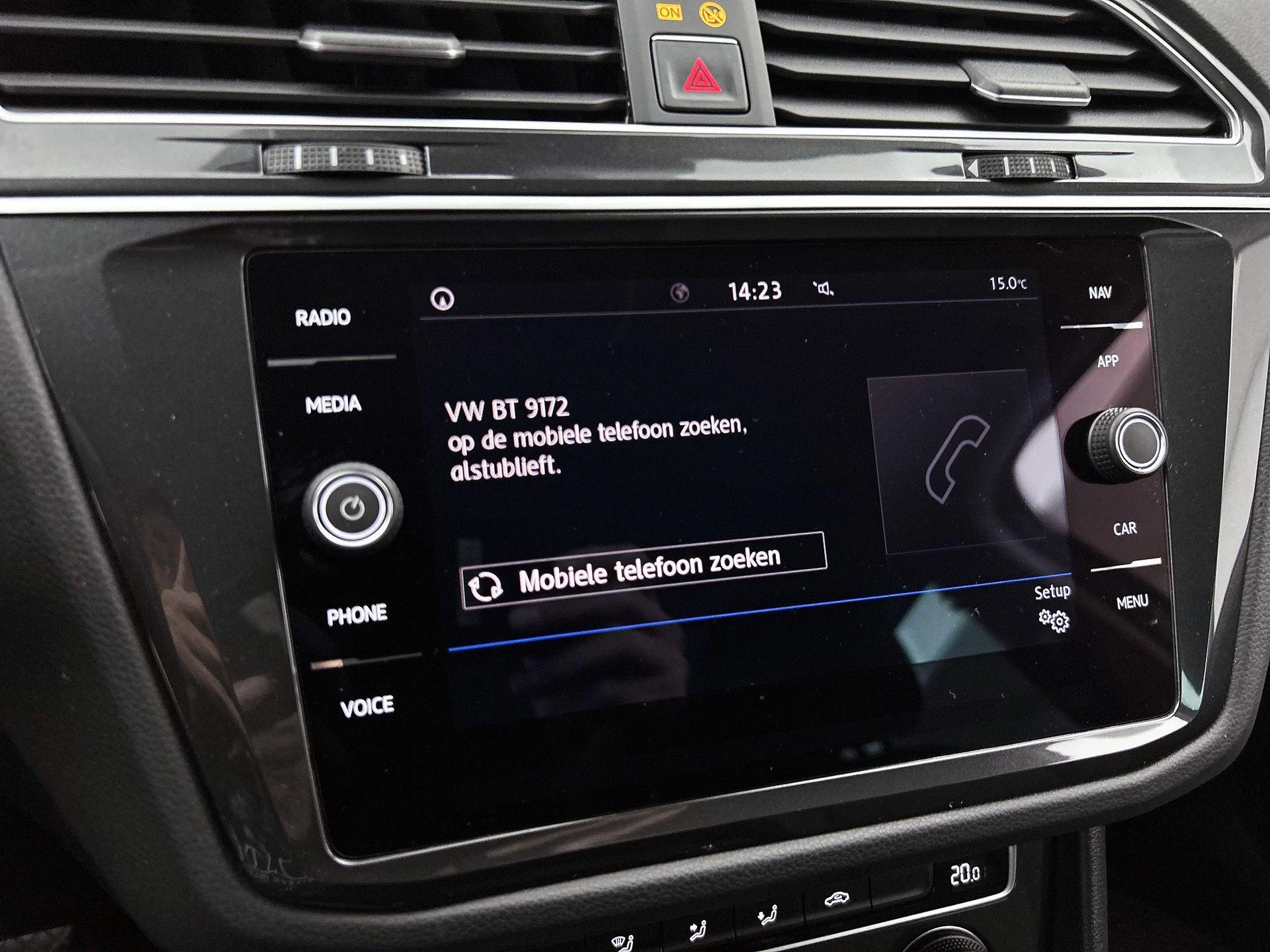 Volkswagen-Tiguan-image-8