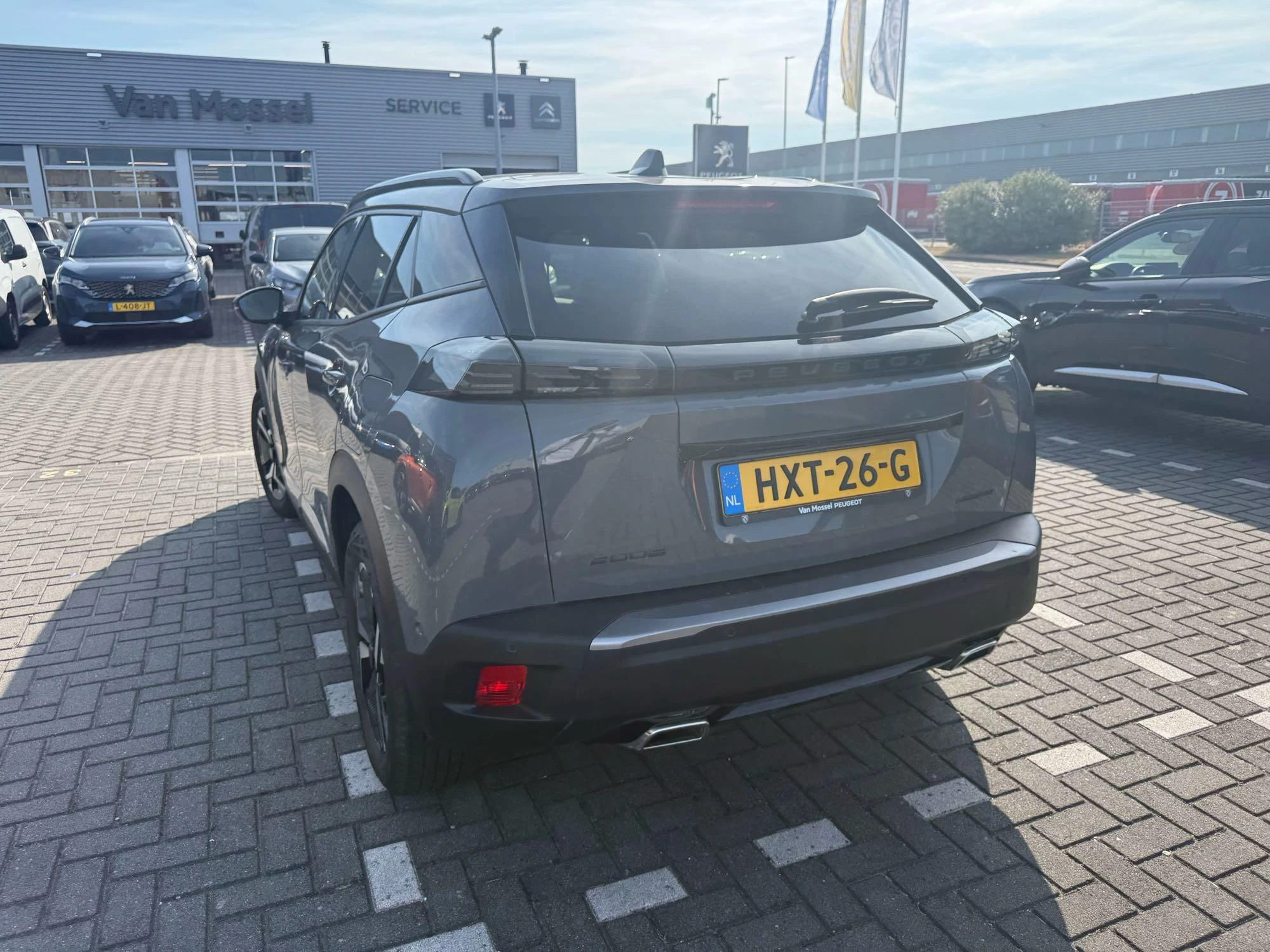 Peugeot-2008-image-6