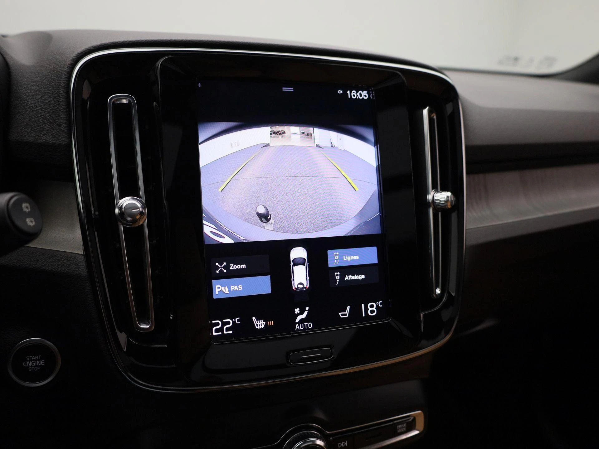 Volvo-XC40-image-28