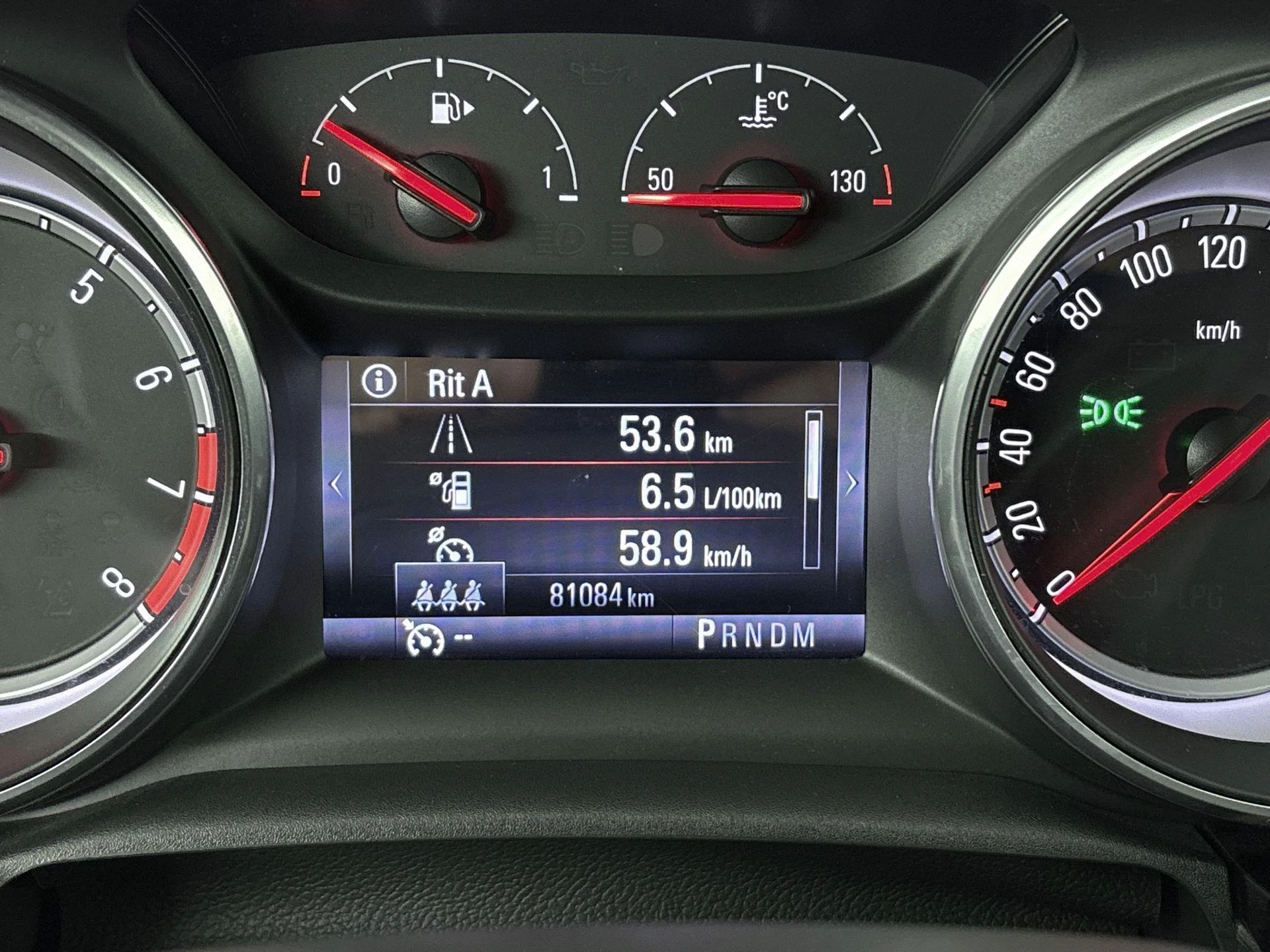 Opel-Astra-image-14