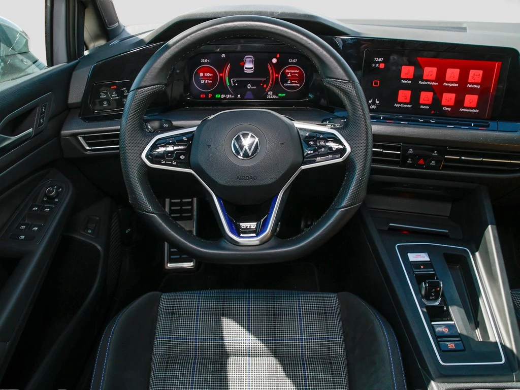 Volkswagen Golf GTE 1.4 TSI DSG eHybrid IQ Light, ZGV