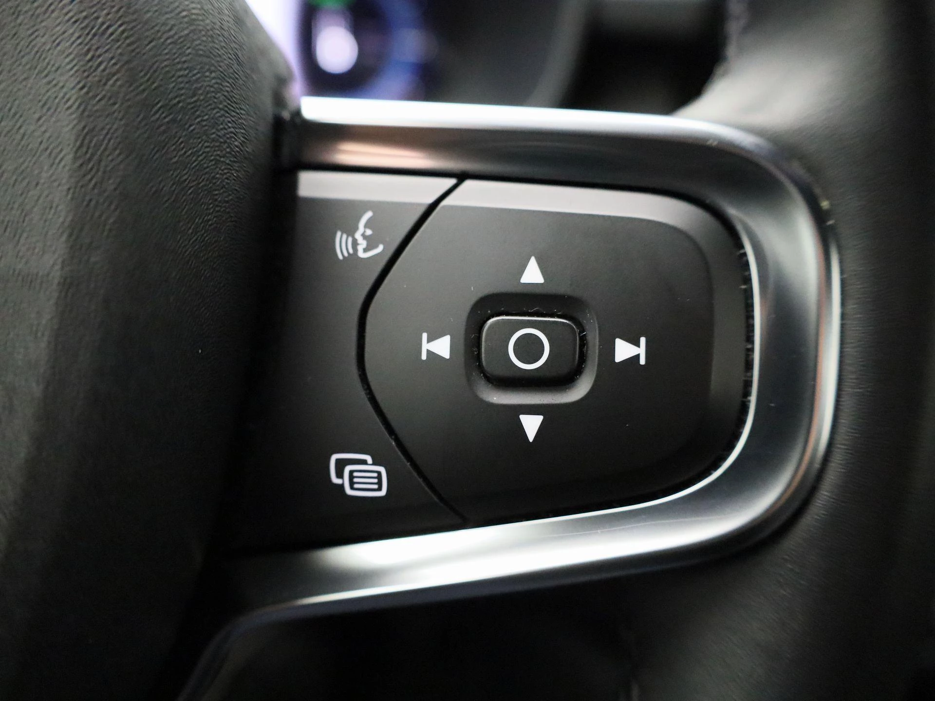 Volvo XC40 Recharge Core