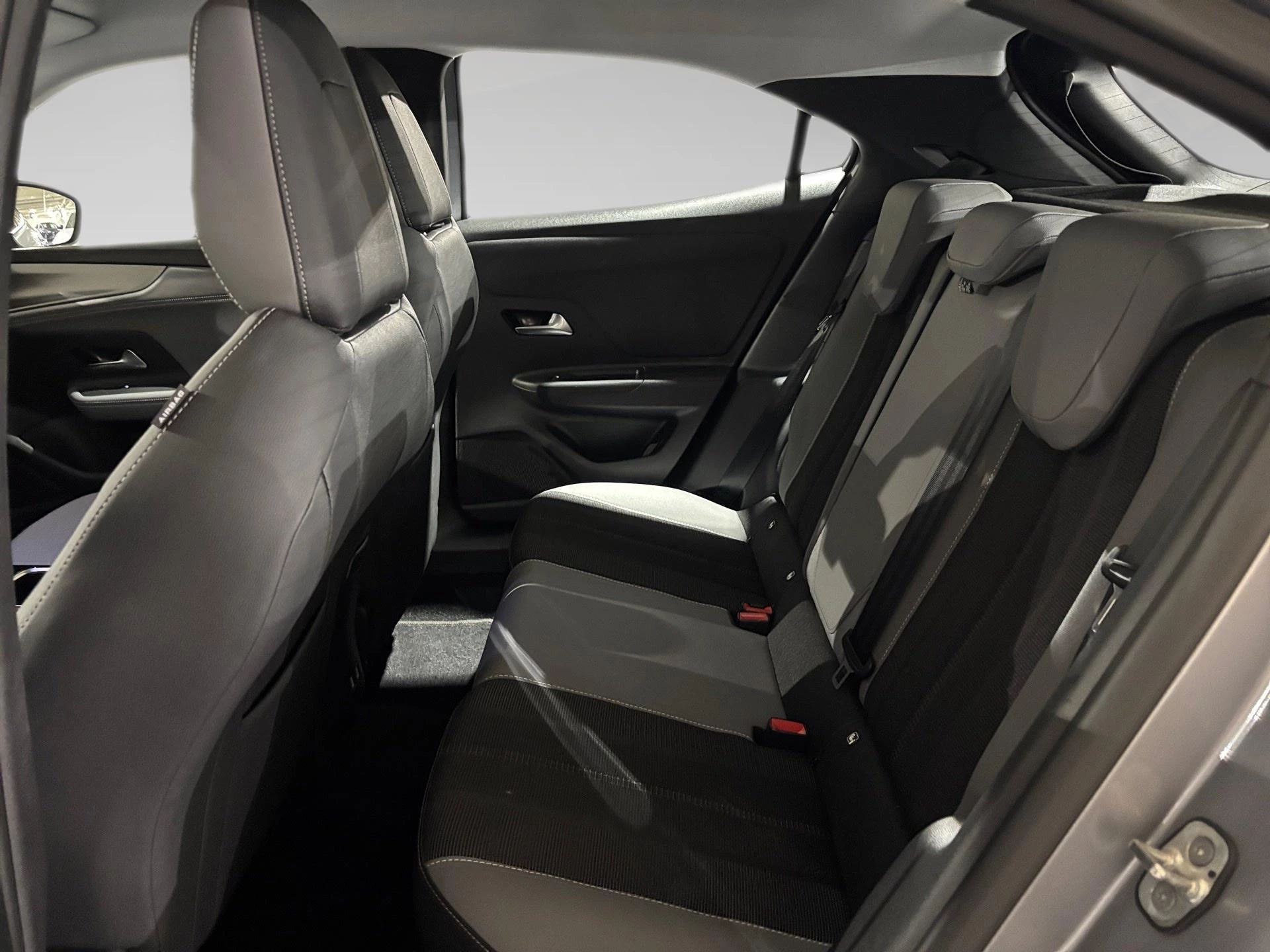 Opel-Mokka-image-10