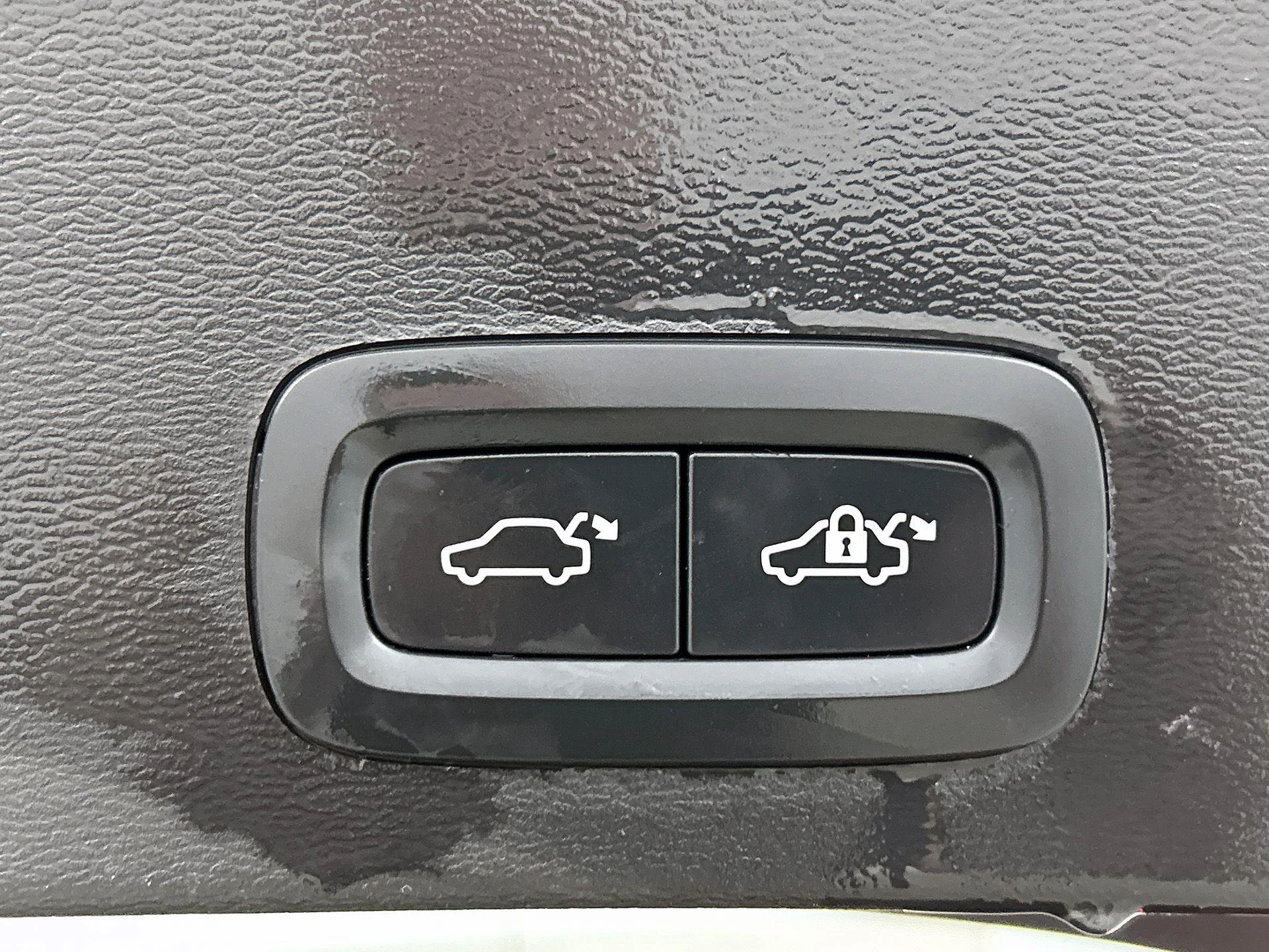 Volvo-XC40-image-24