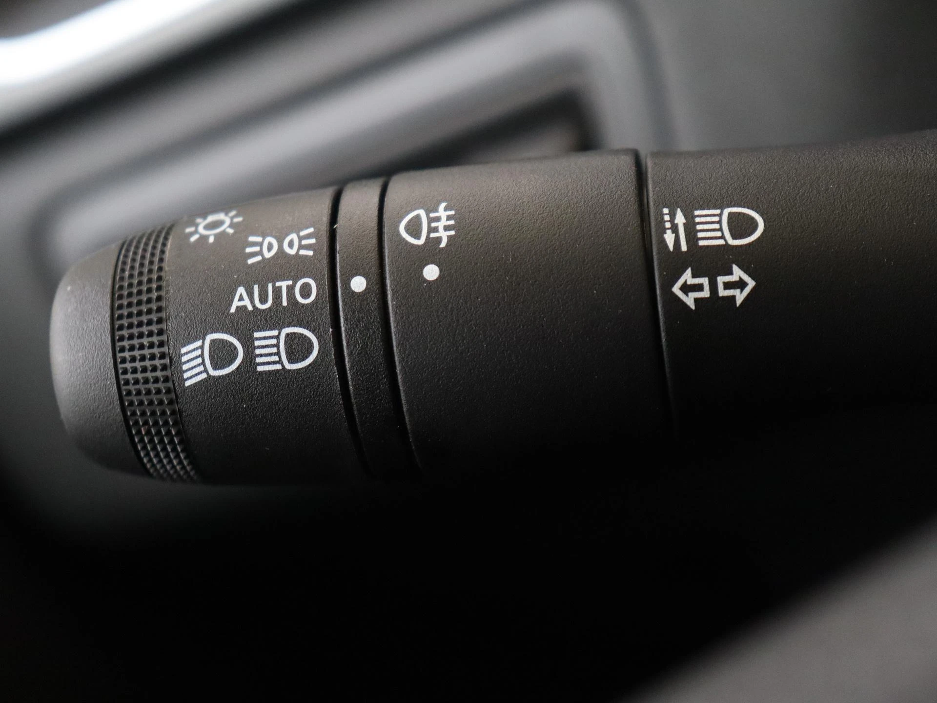 Renault-Captur-image-22