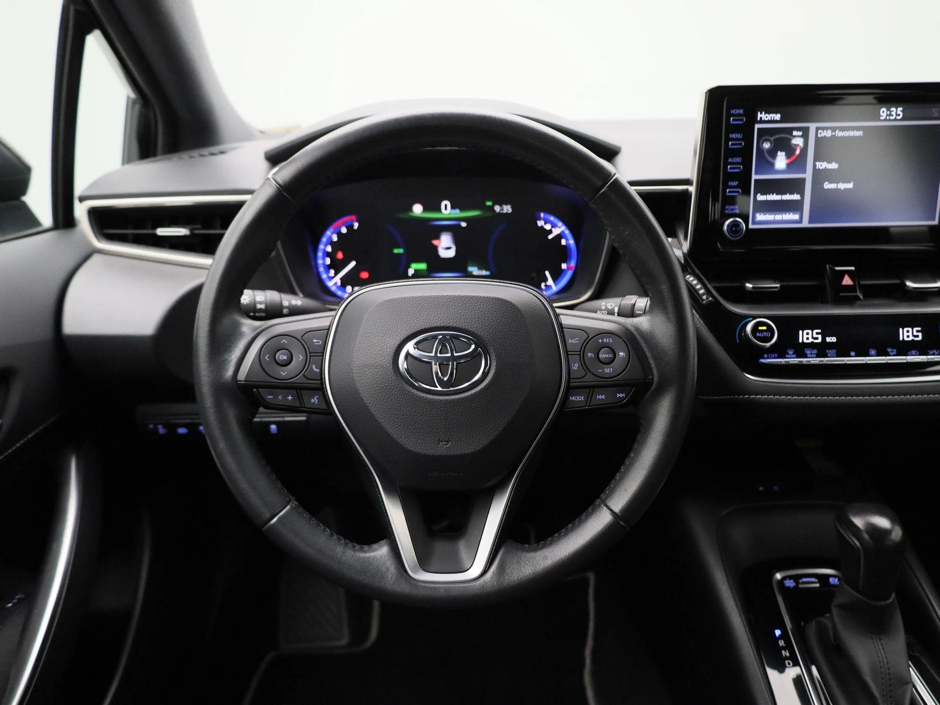 Toyota-Corolla Touring Sports-image-6
