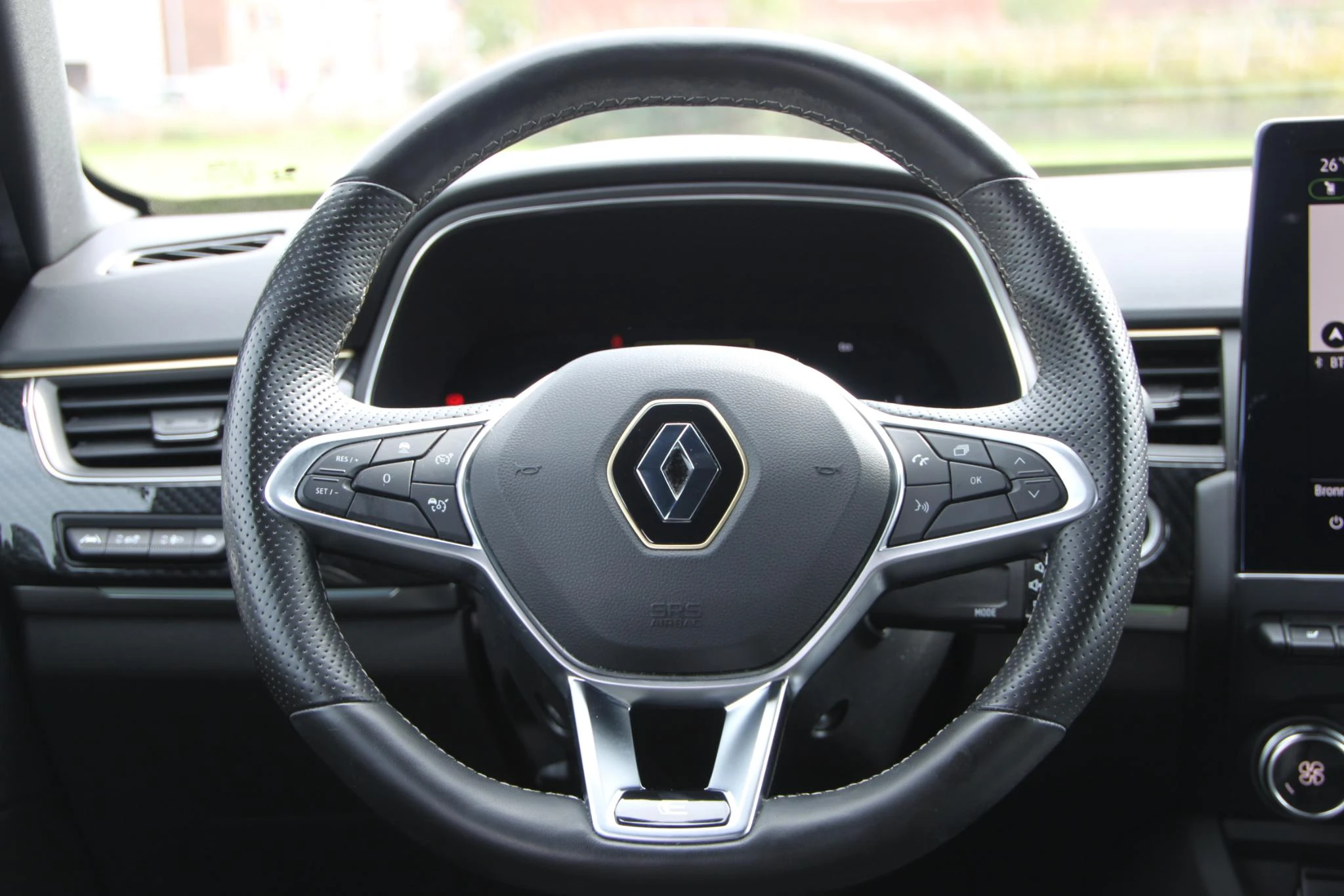 Renault-Arkana-image-15