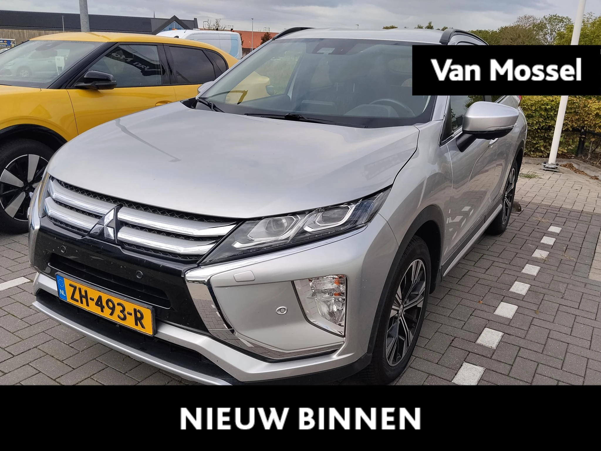 Mitsubishi-Eclipse Cross-image-0