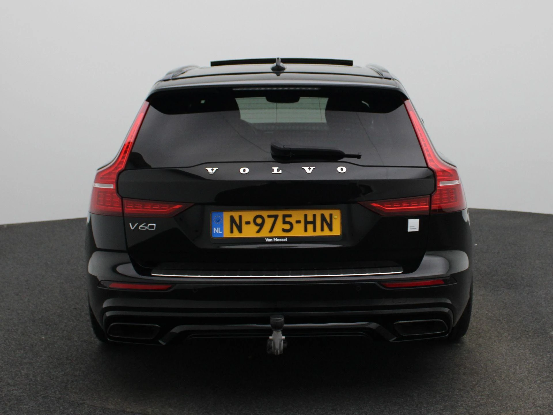 Volvo V60 2.0 T8 AWD Polestar Engineered