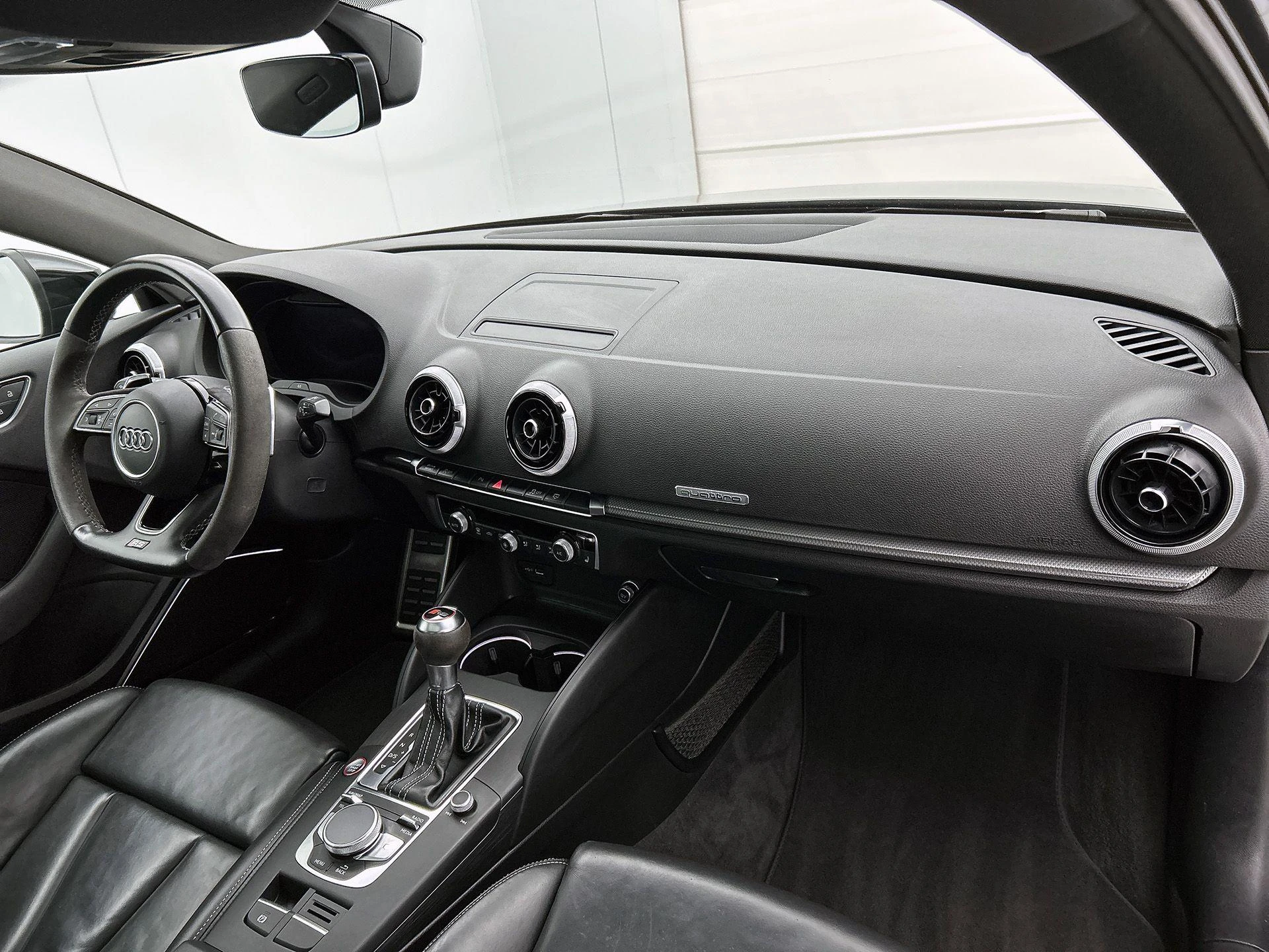 Audi-RS3-image-21
