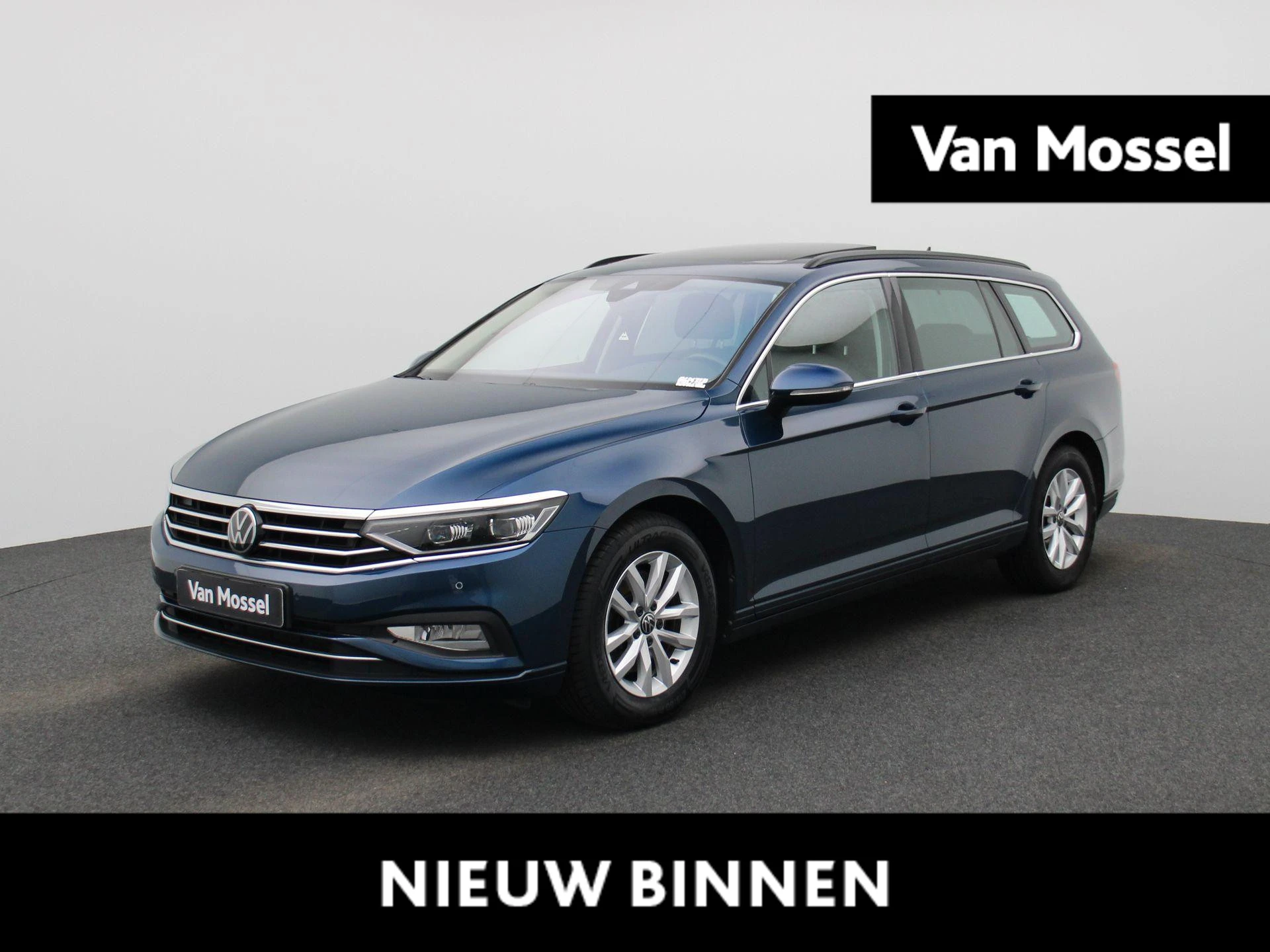 Volkswagen-Passat-image-0
