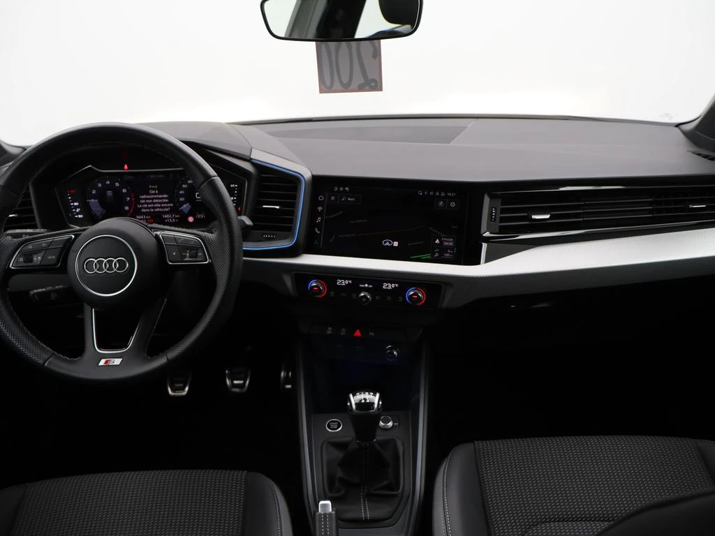 Audi A1 Sportback Audi A1 Sportback S line 25TFSI 95PK *VIRTUAL COCKPIT*SPORTZETELS*NAVI*PDC**LANE ASSIST*SFEERVERLICHTING*...*