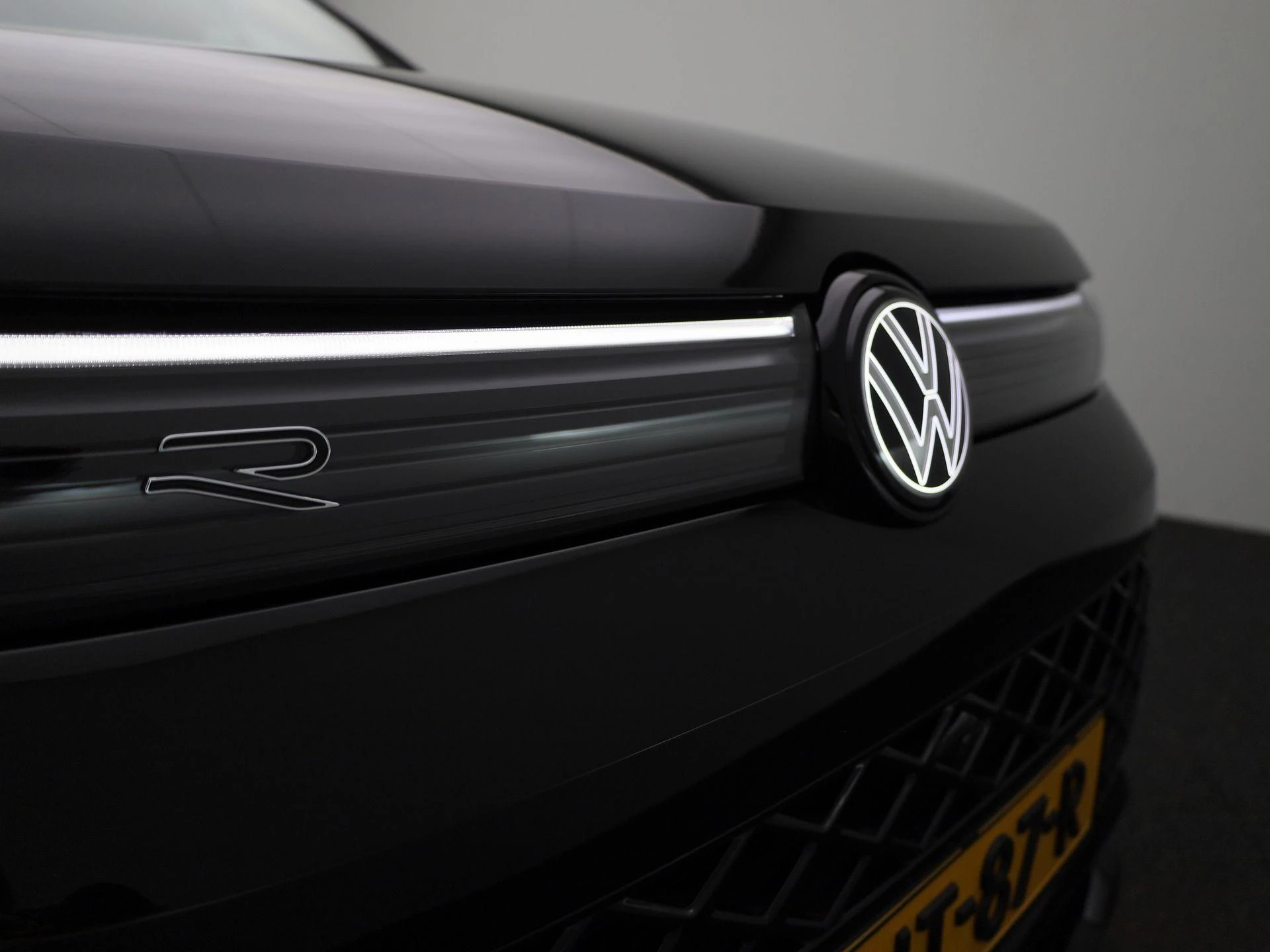 Volkswagen-Tiguan-image-41