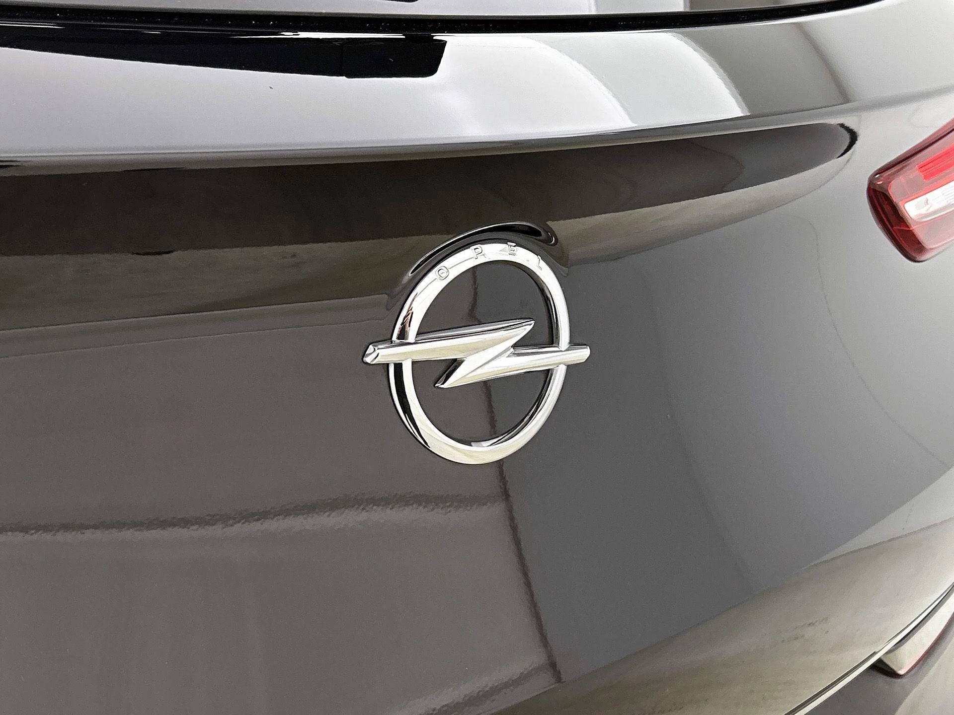 Opel Grandland X 1.2 Turbo 120 Jaar Edition