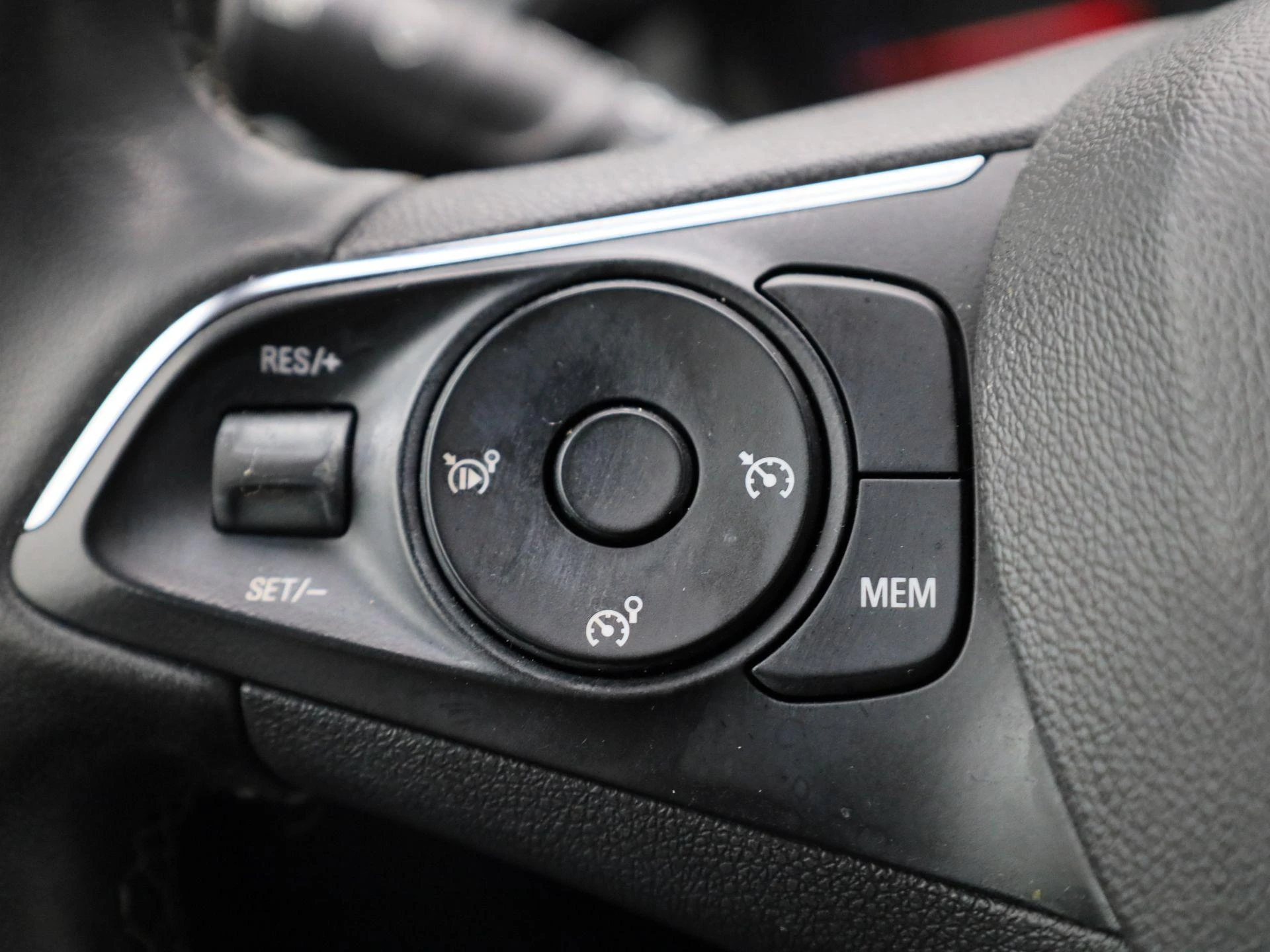 Opel-Crossland-image-20
