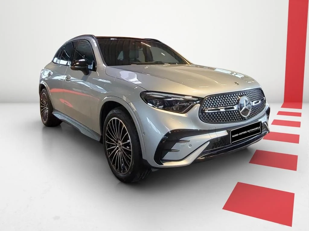 Mercedes-Benz-GLC 300 d-image-2