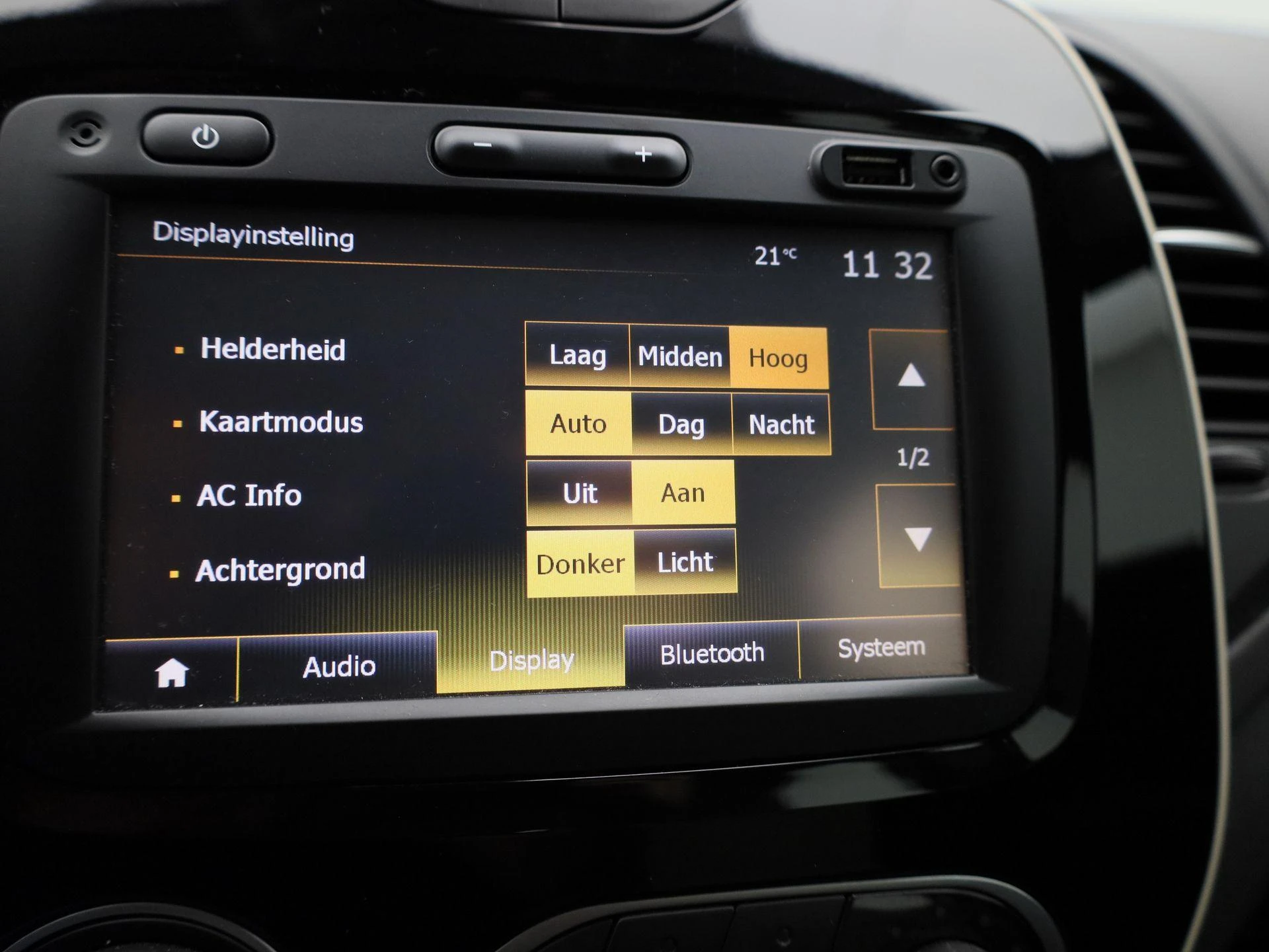 Renault-Captur-image-27